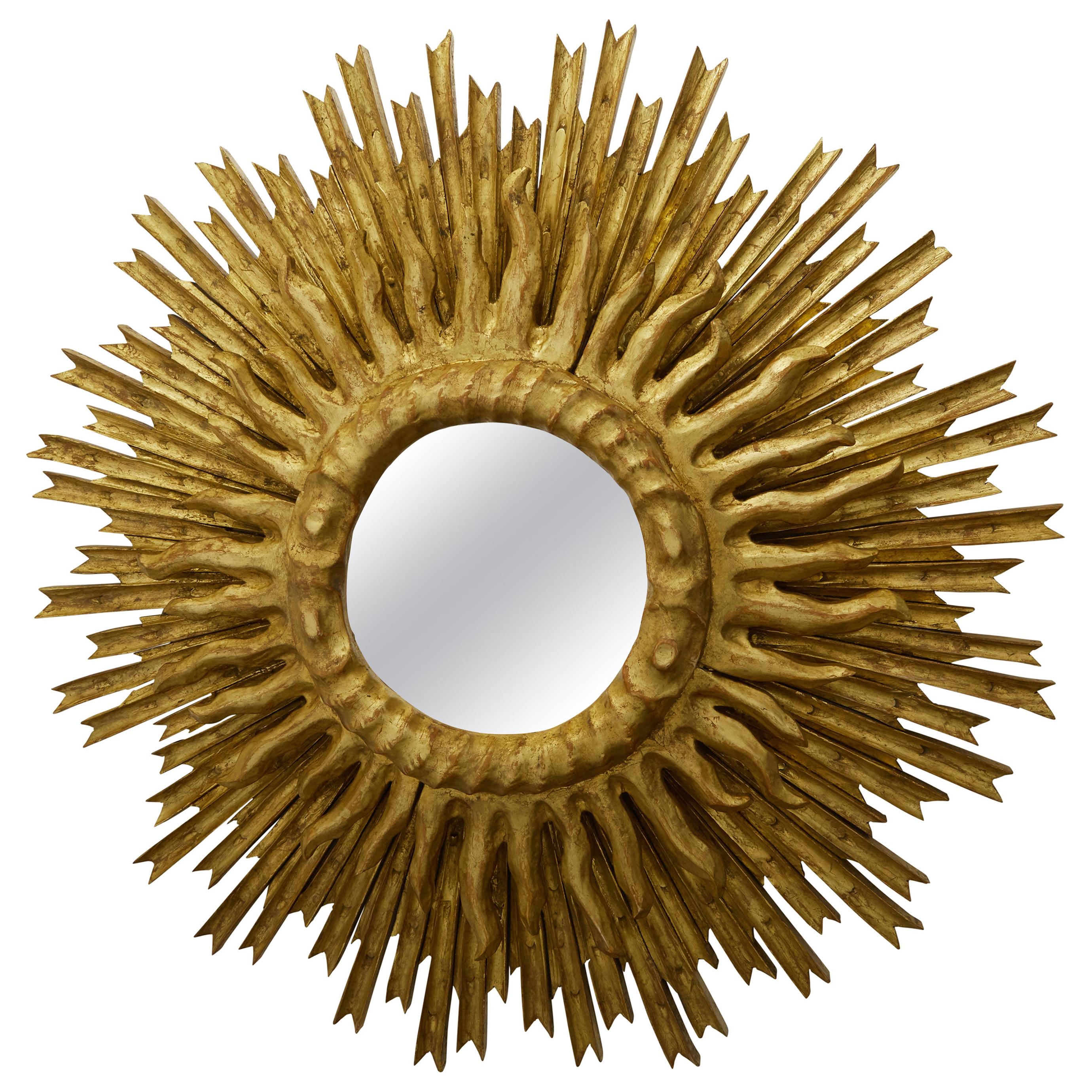Miroir Sunburst en bois doré à deux niveaux avec petite plaque de miroir, datant du milieu du siècle dernier