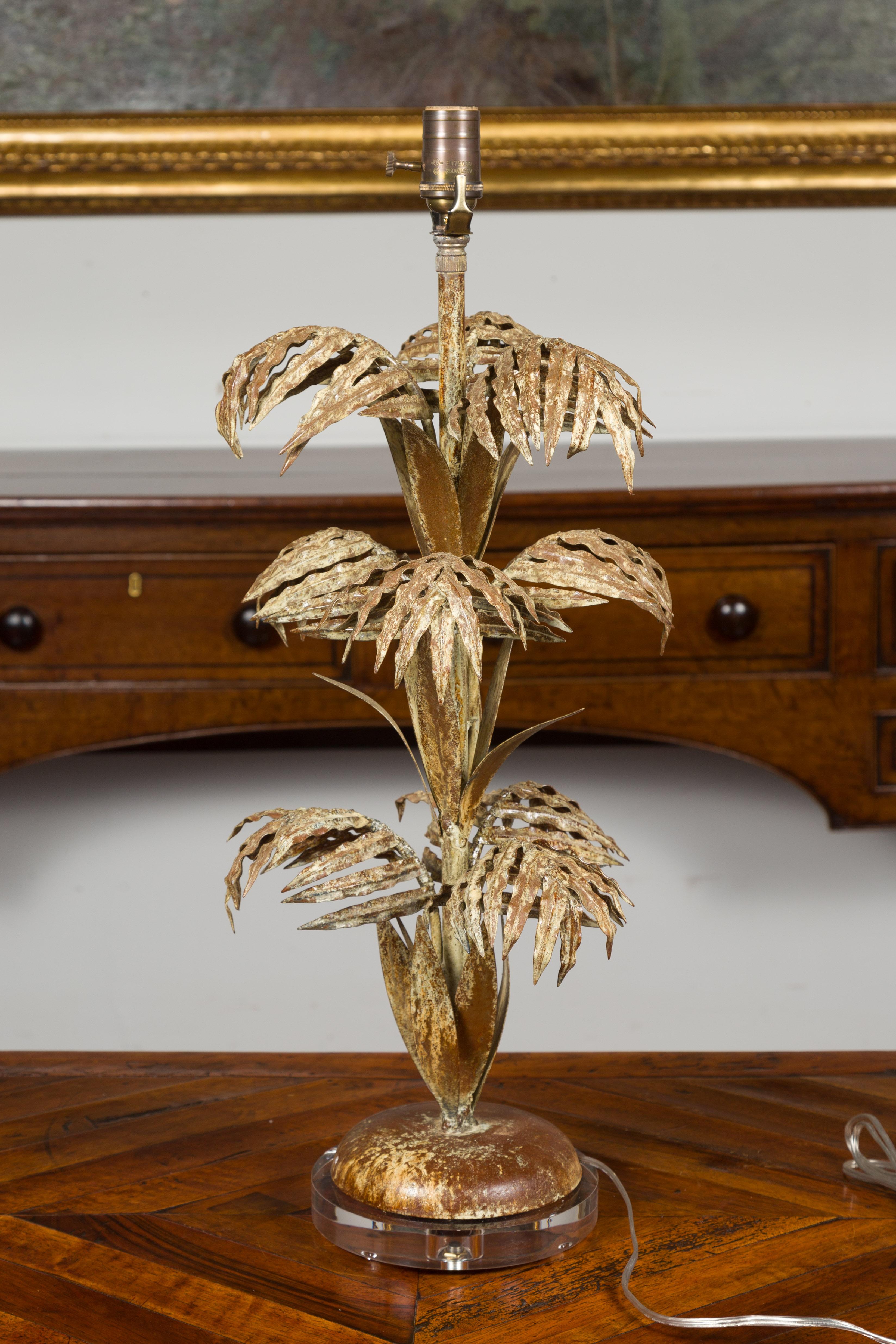 French Midcentury Metal Three-Tiered Palm Tree Lamp with Custom Lucite Base For Sale 10