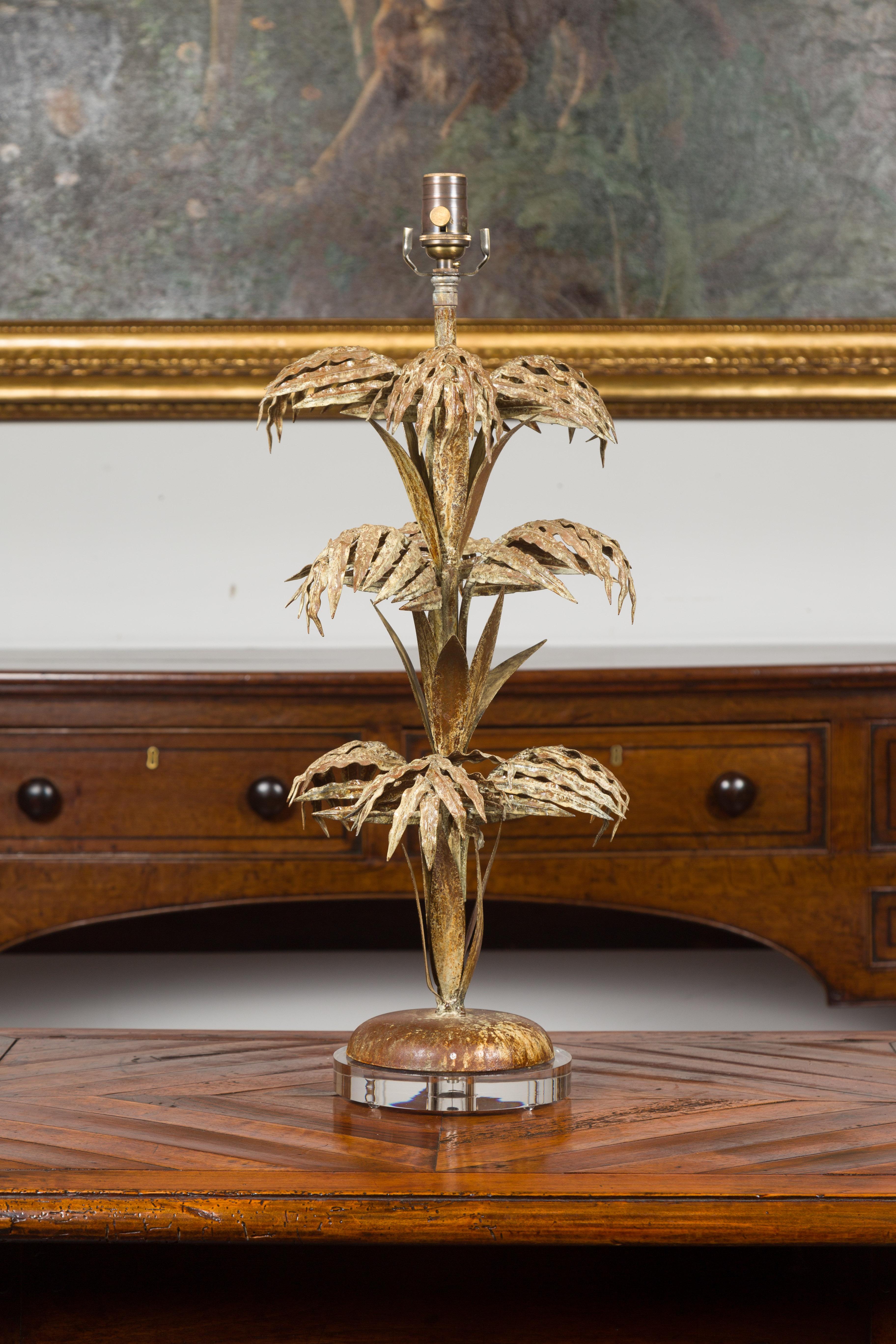 French Midcentury Metal Three-Tiered Palm Tree Lamp with Custom Lucite Base For Sale 1