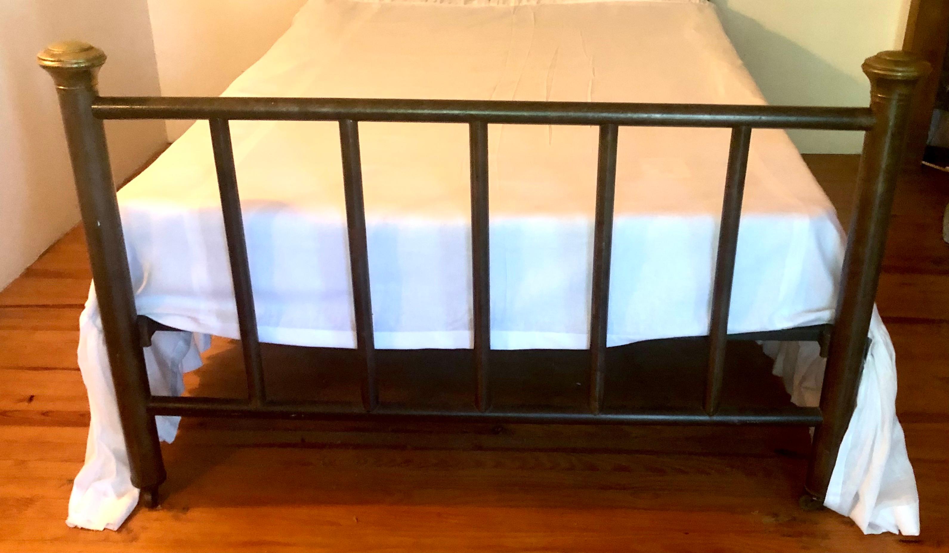 French Mid-Century Modern Bronzed Iron and Brass Full Bed, 1930 In Good Condition In New York, NY