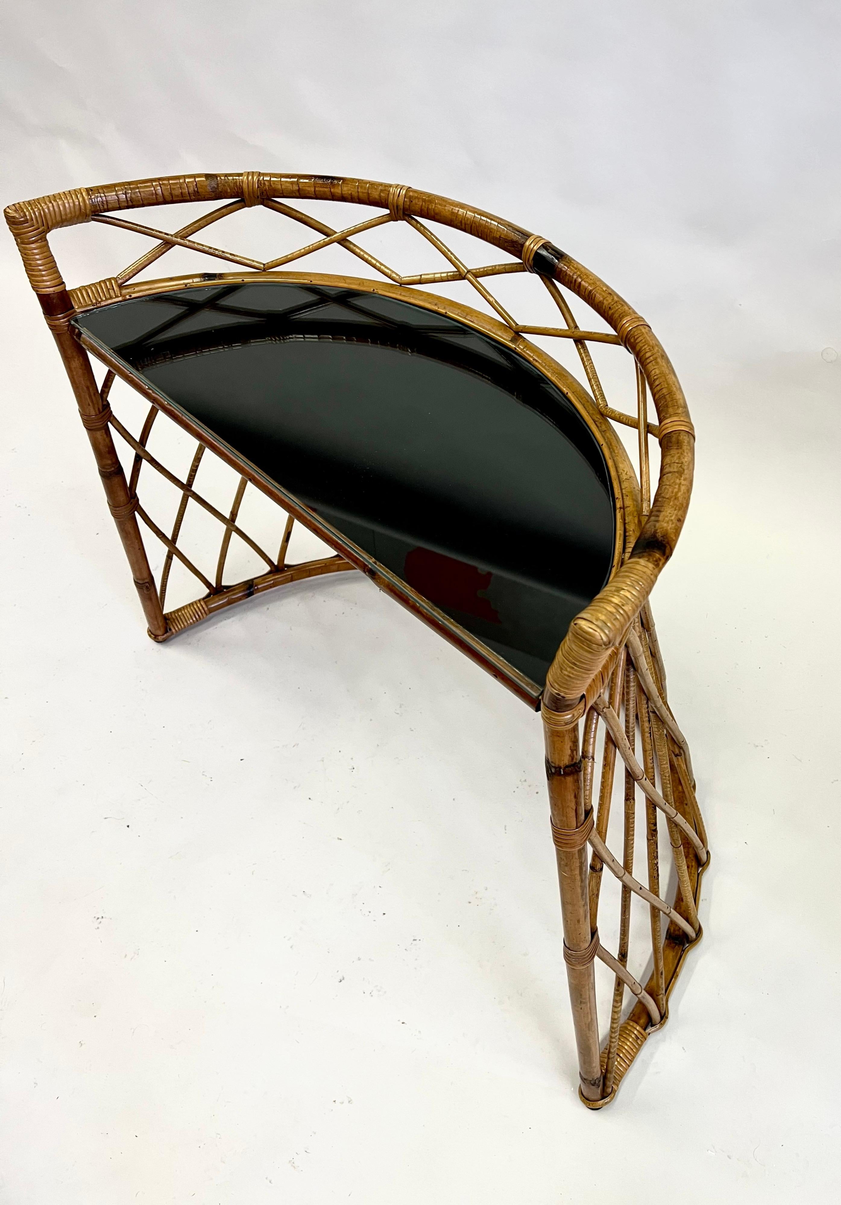 French Mid-century Modern Neoclassical Bamboo Rattan Console or Desk In Good Condition For Sale In New York, NY