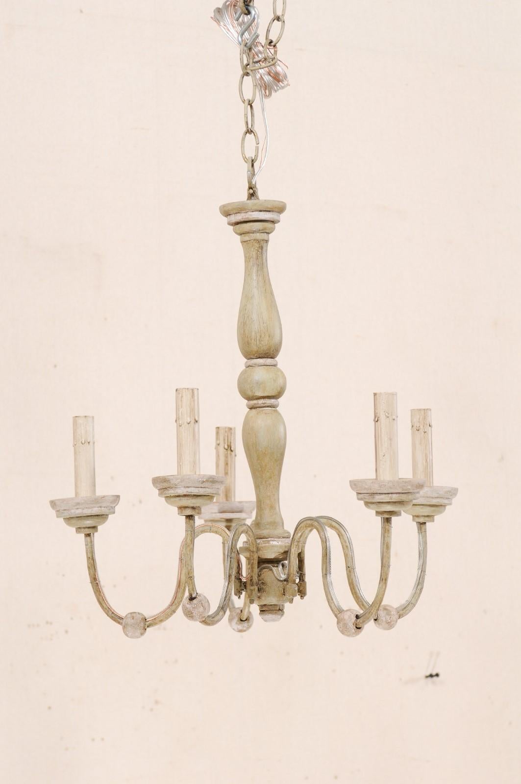 French Midcentury Neutral Painted Wood and Iron Five-Light Chandelier 2
