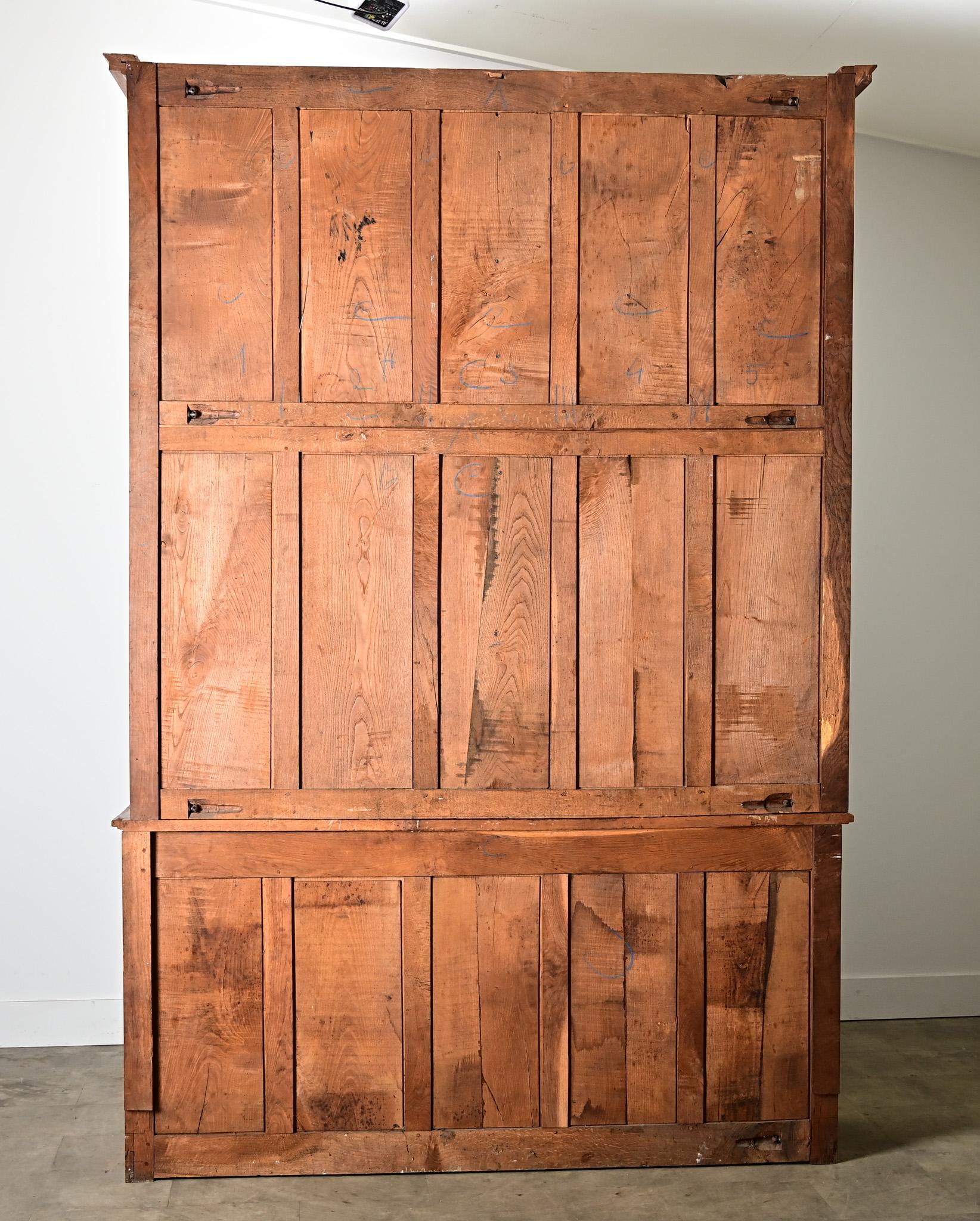 Libreria francese del Medioevo in Oak in vendita 3