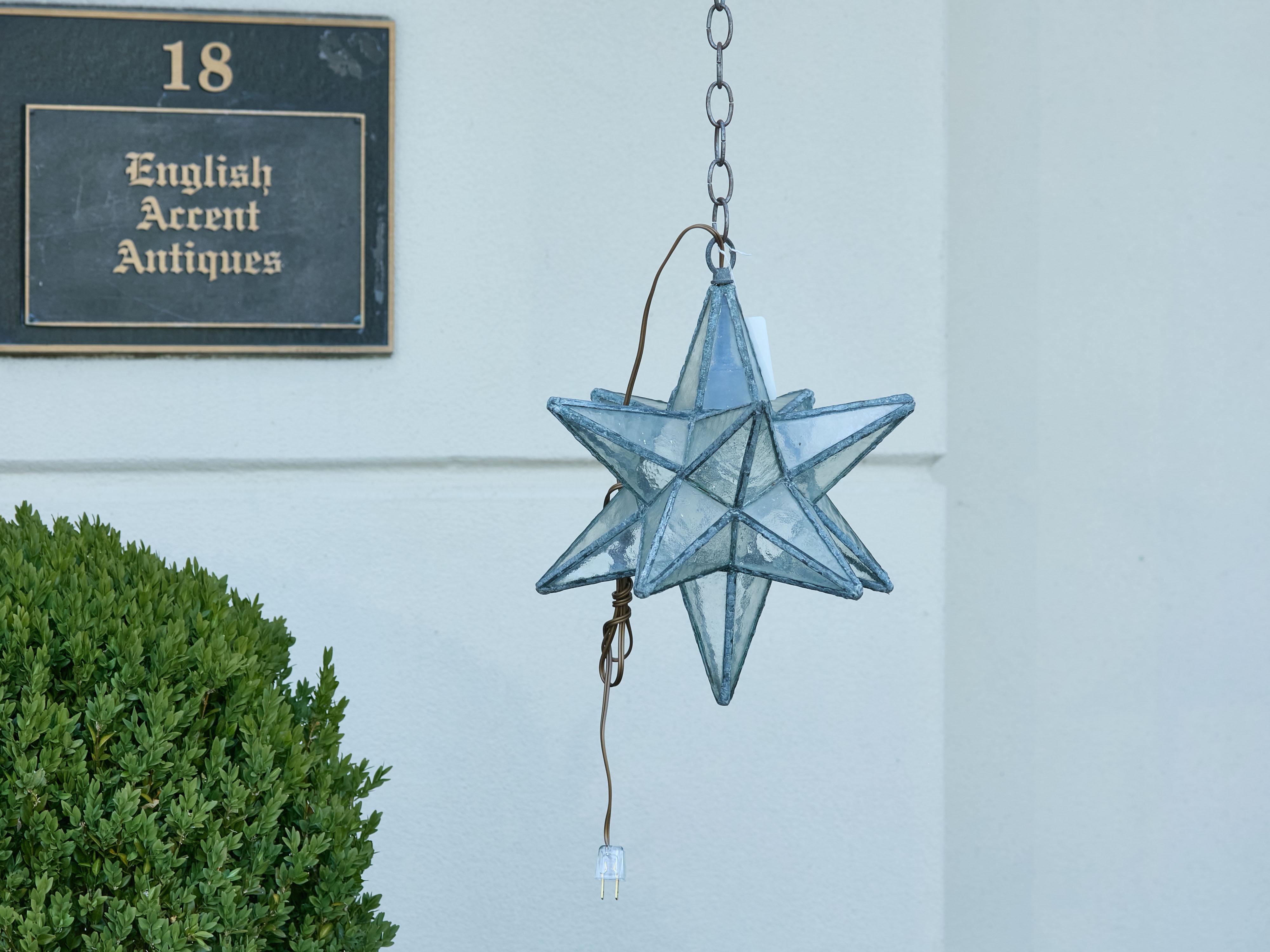 Apparecchio a stella francese del Medioevo in metallo e vetro con lampadina singola in vendita 6