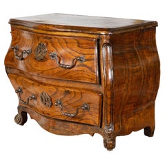 Commode francese in miniatura Bombé in noce, XIX secolo