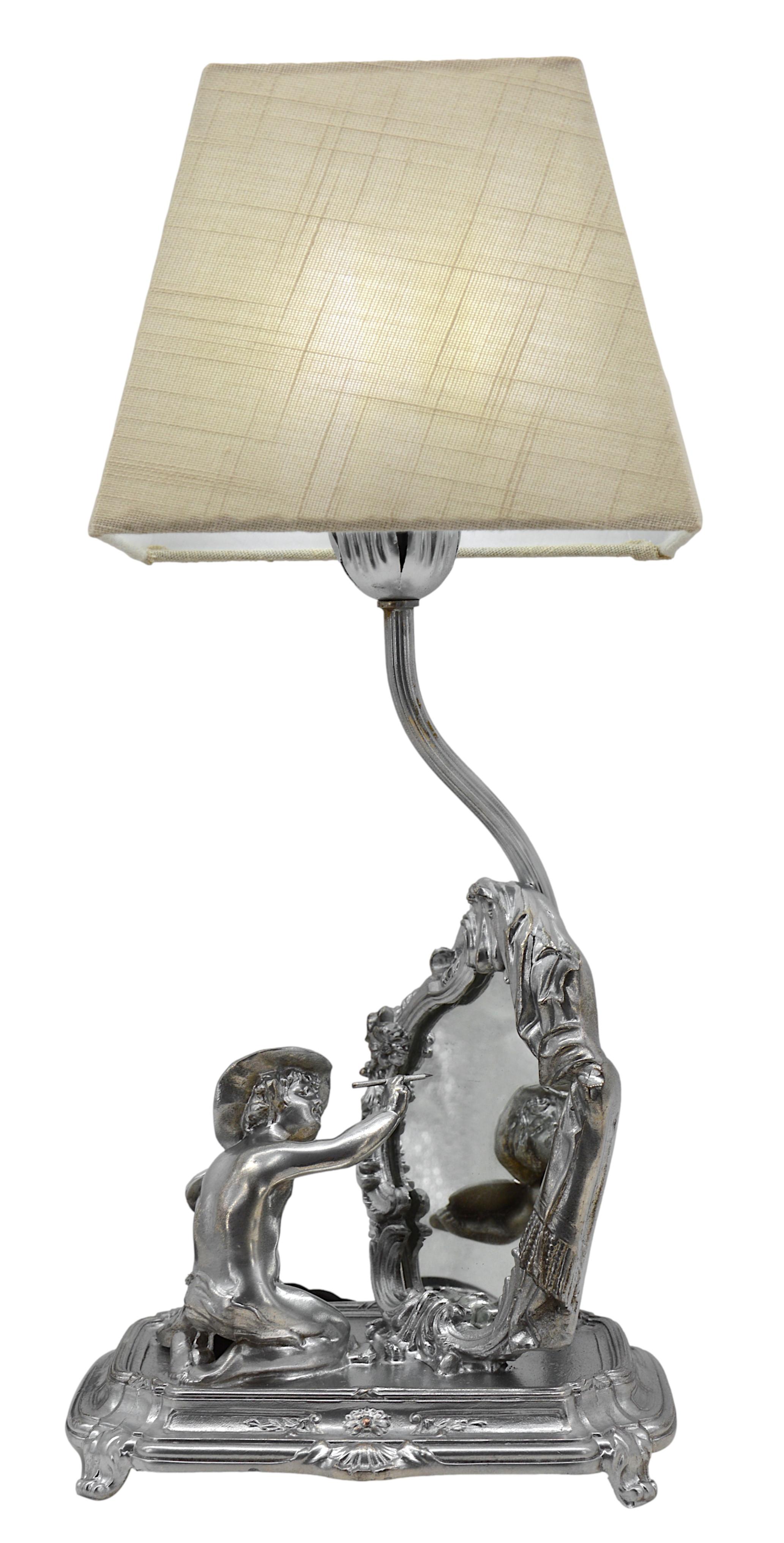 Französische Spiegeltischlampe, Maler, ca.1900 (Stoff) im Angebot