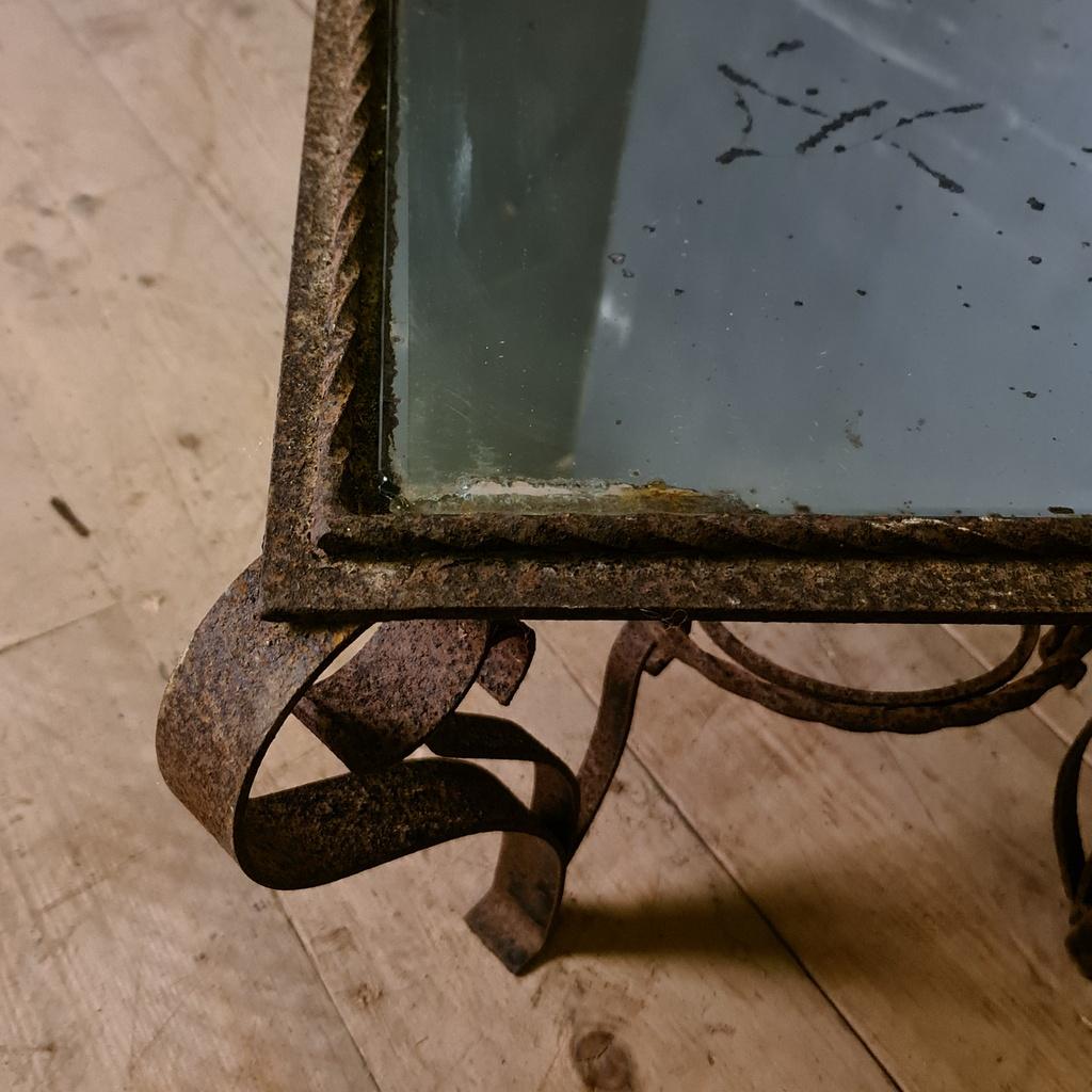 French Mirrored Low Table In Good Condition For Sale In Leamington Spa, Warwickshire