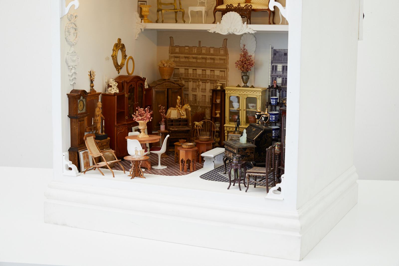 French Mobilier Maison Miniature Dollhouse by Tom Roberts In Good Condition In Rio Vista, CA