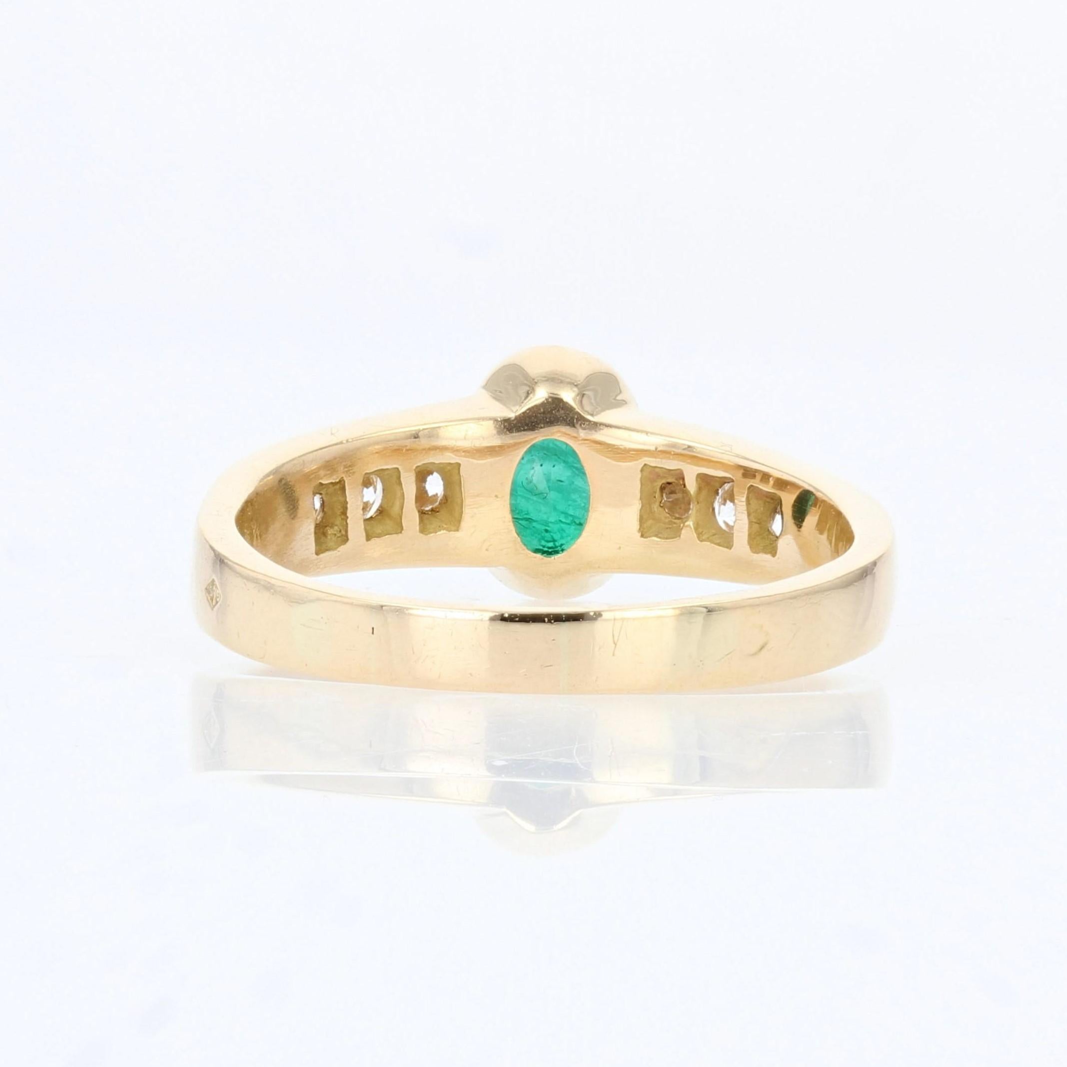 French Modern 0, 60 Carat Emerald Diamonds 18 Karat Yellow Gold Ring For Sale 5
