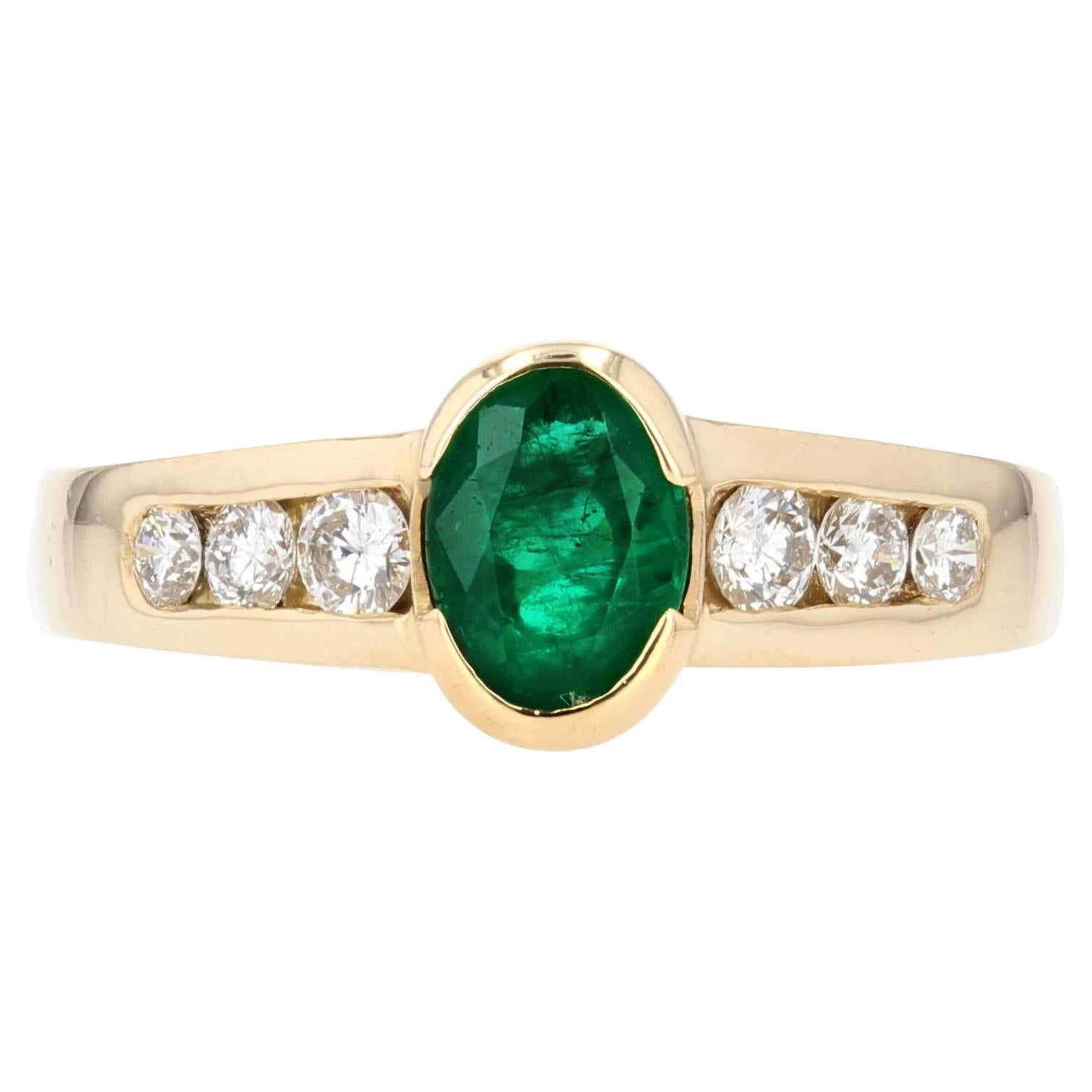 French Modern 0, 60 Carat Emerald Diamonds 18 Karat Yellow Gold Ring For Sale