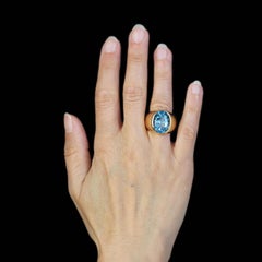 French Modern 10 Carat Topaz 18 Karat Yellow Gold Bangle Ring