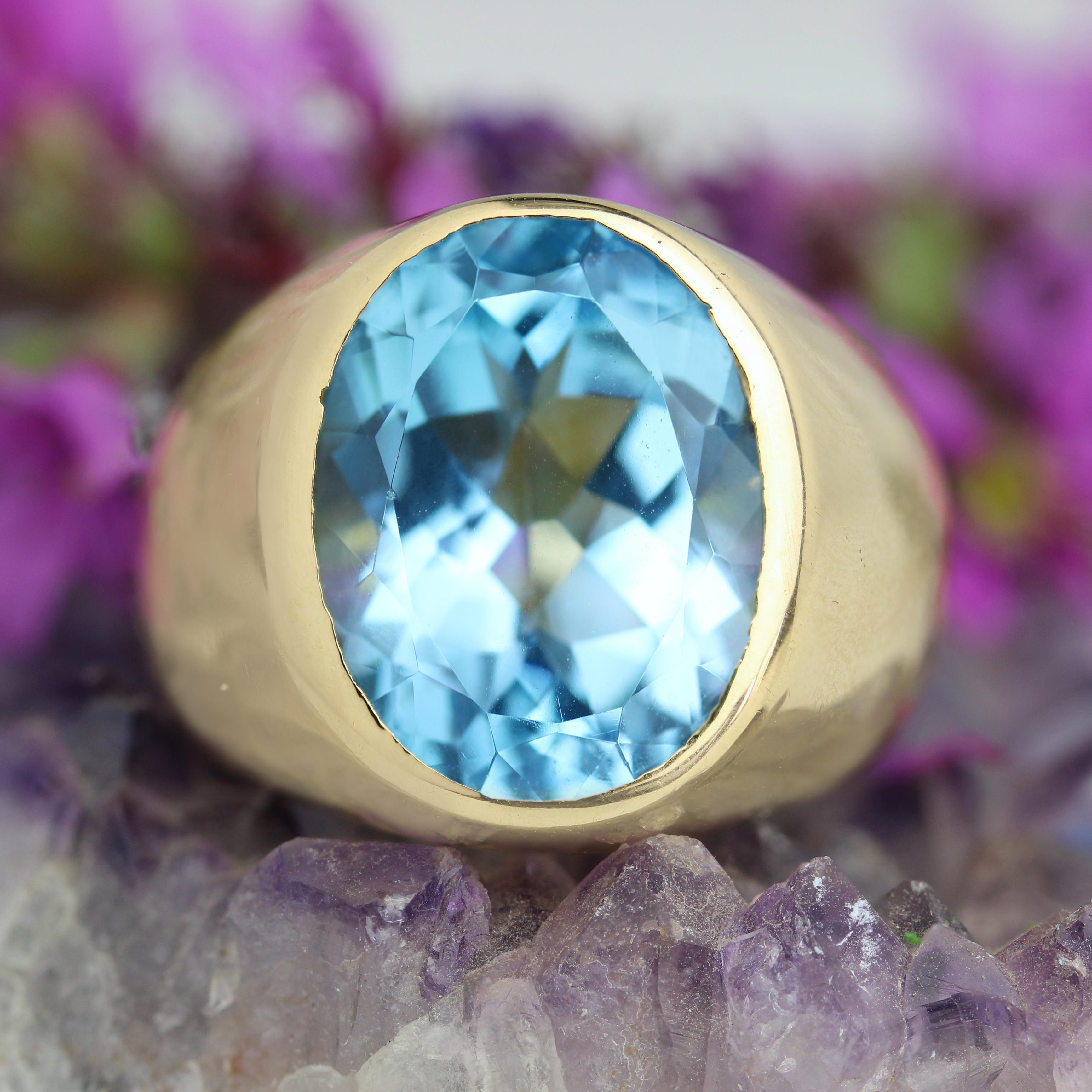 Französische Modernität 10 Karat Topas 18 Karat Gelbgold Armreif Ring (Moderne) im Angebot