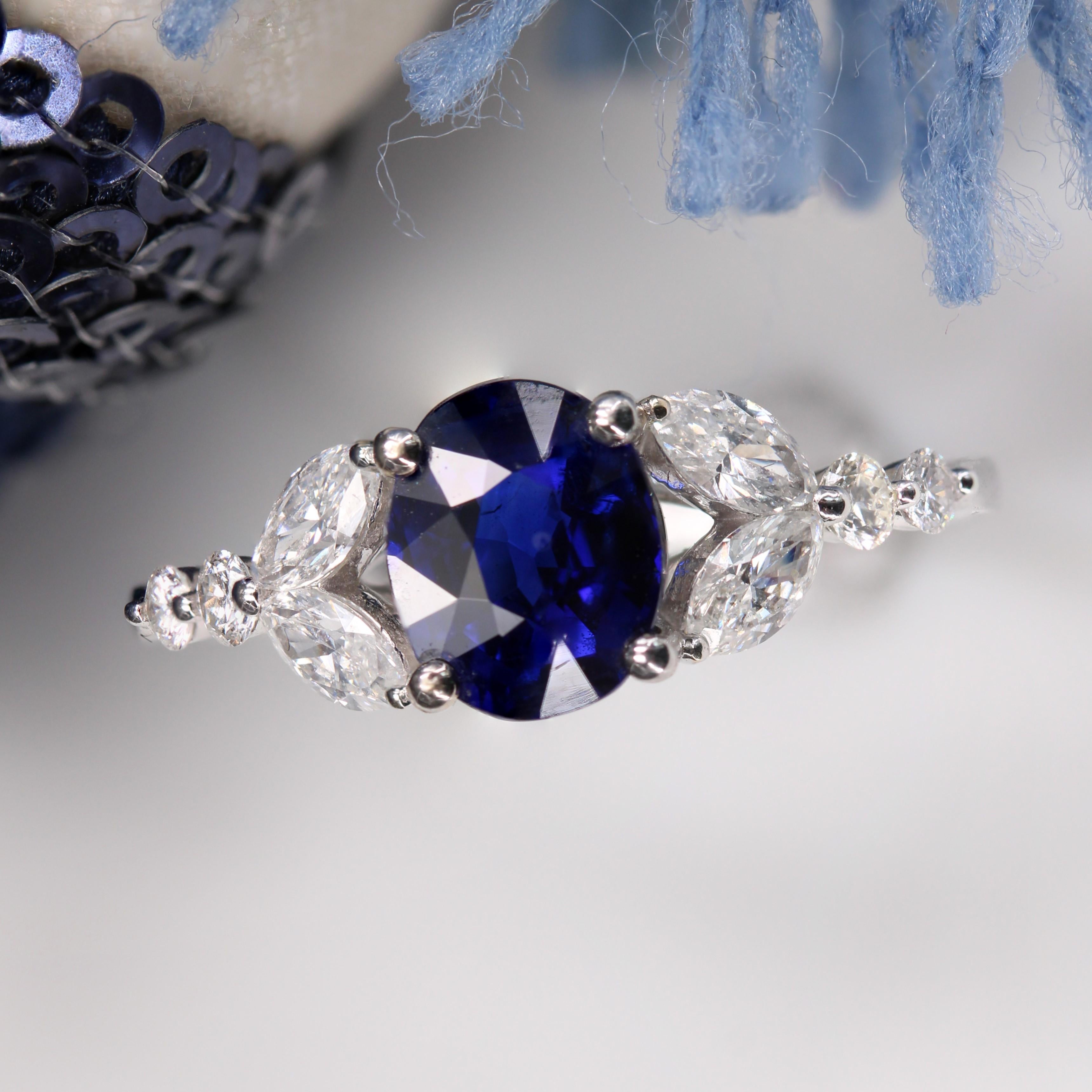 Oval Cut French Modern 1.51 Carat Royal Blue Sapphire Diamonds 18 Karat White Gold Ring For Sale
