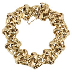 French Modern 18 Karat Yellow Gold Interlaced Patterns Bracelet
