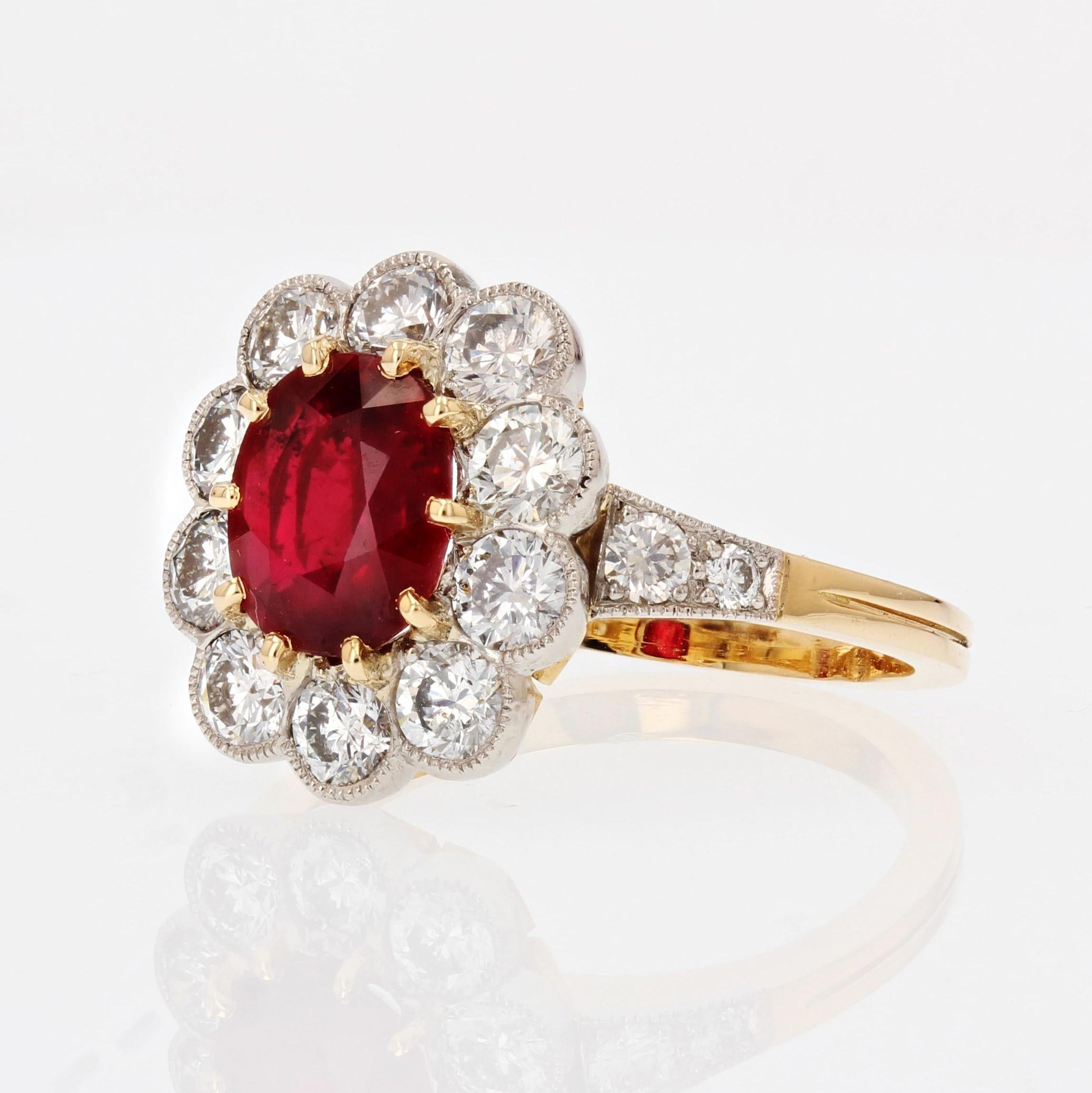 French Modern 2, 04 Carat Ruby Diamonds 18 Karat Yellow Gold Daisy Cluster Ring For Sale 2
