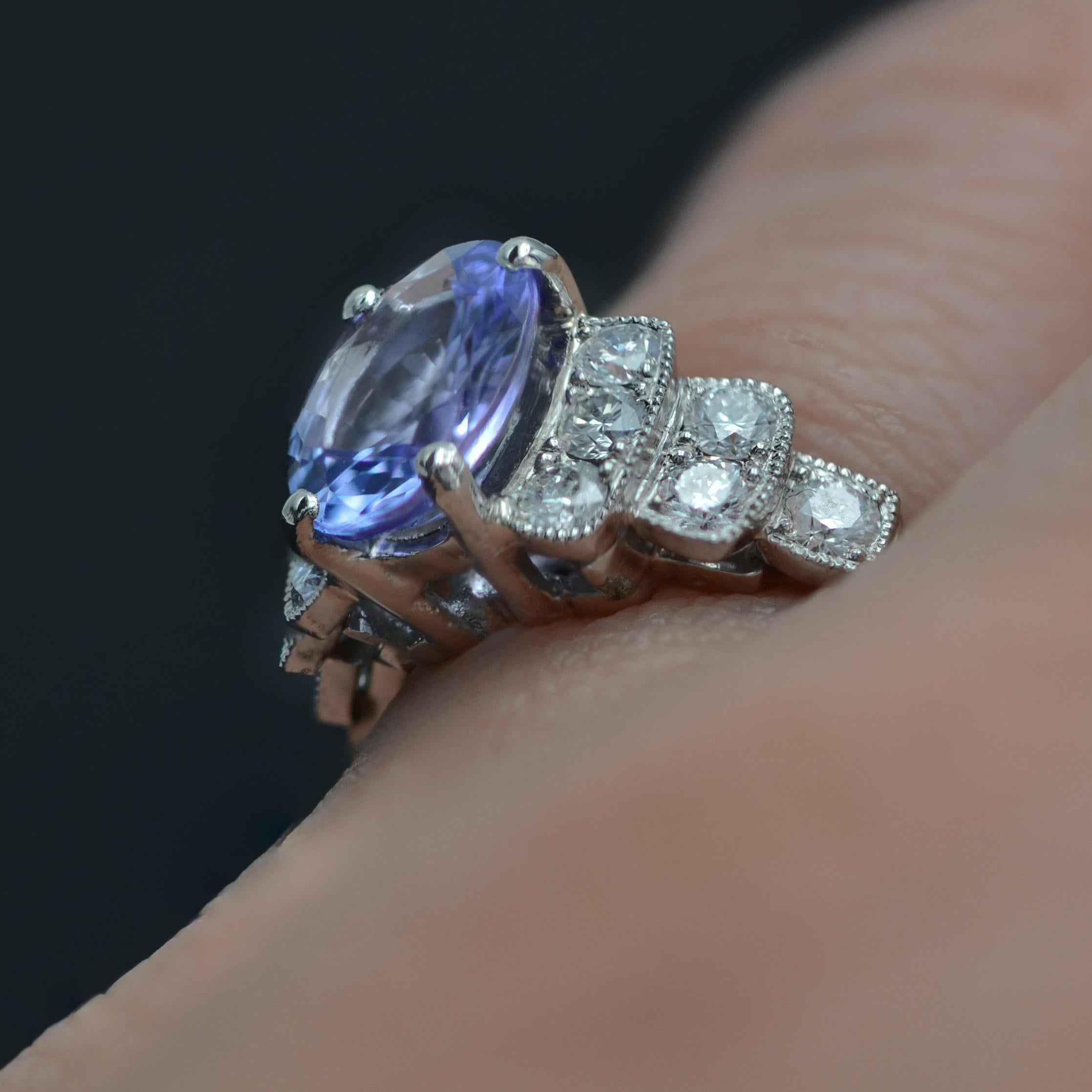 French Modern Art Deco Style Tanzanite Diamonds Platinum Ring In New Condition For Sale In Poitiers, FR