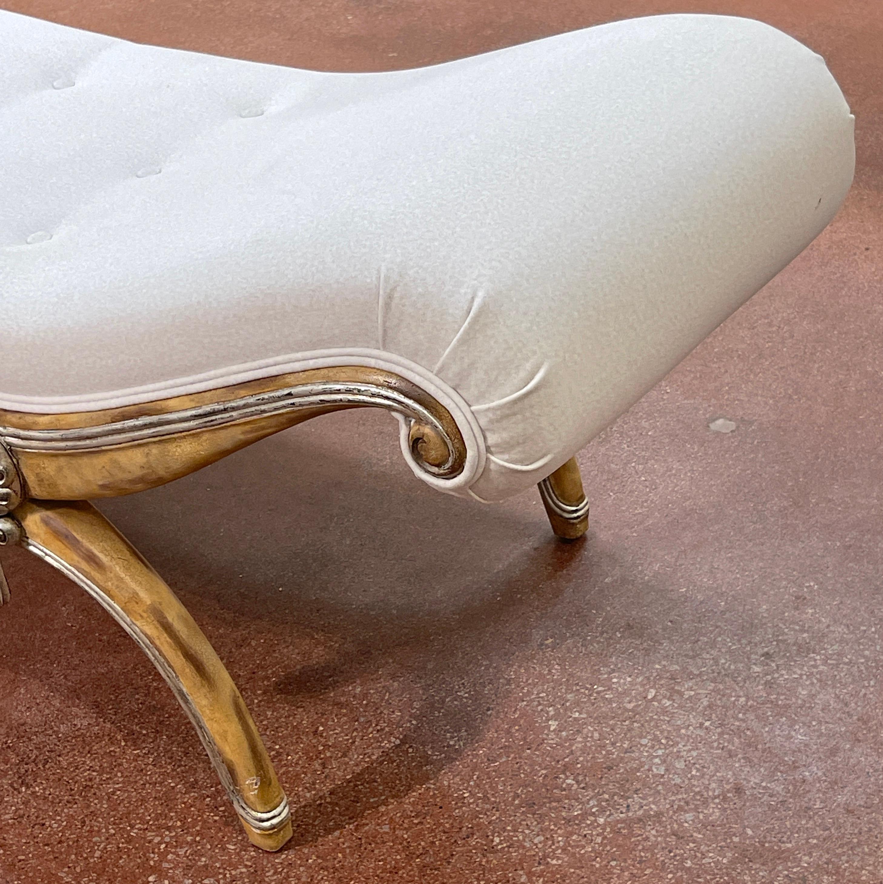 French Modern Bleached & Silverleaf Curule Bench with Cashmere Upholstery  For Sale 7