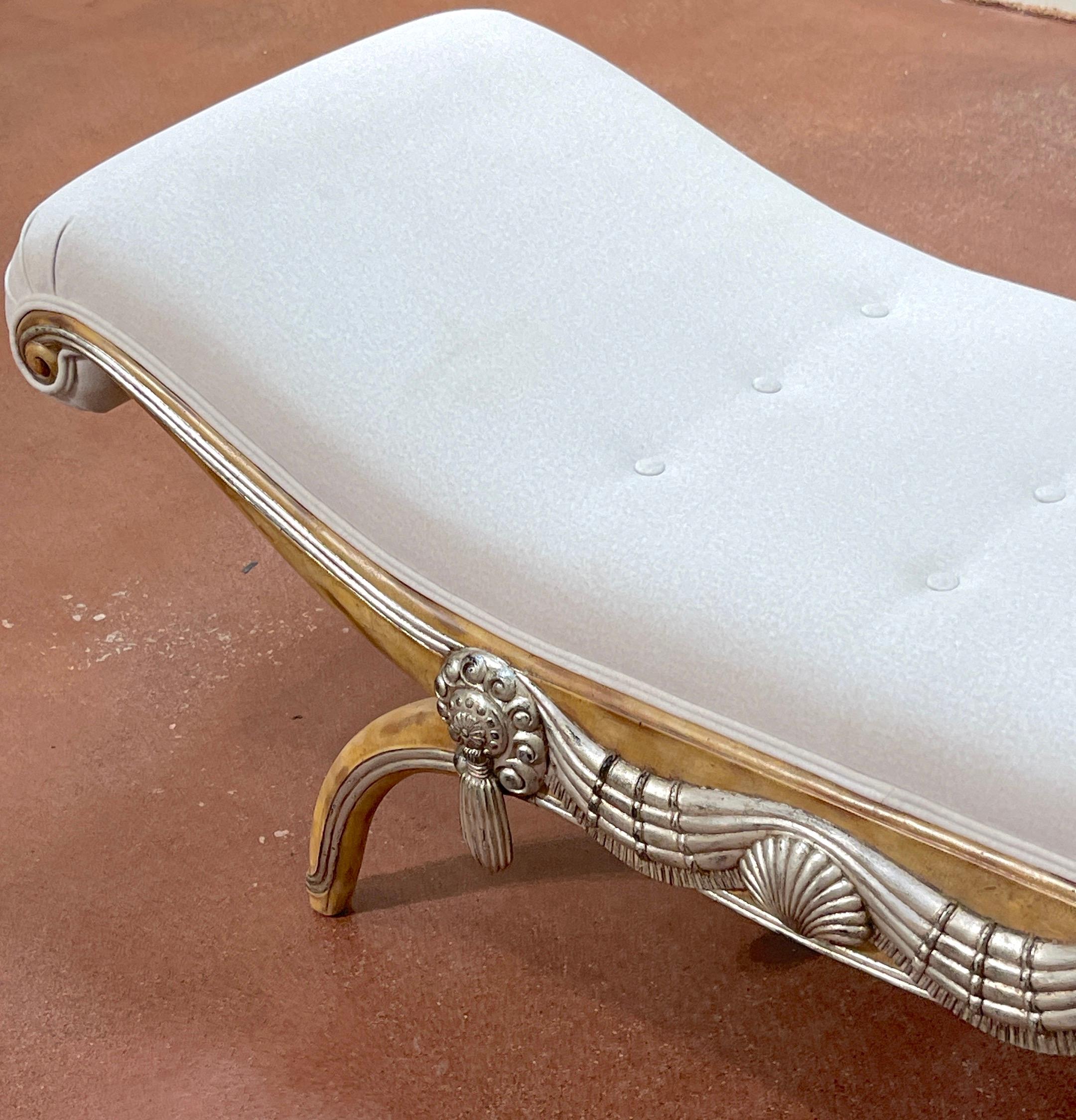 French Modern Bleached & Silverleaf Curule Bench with Cashmere Upholstery  For Sale 9