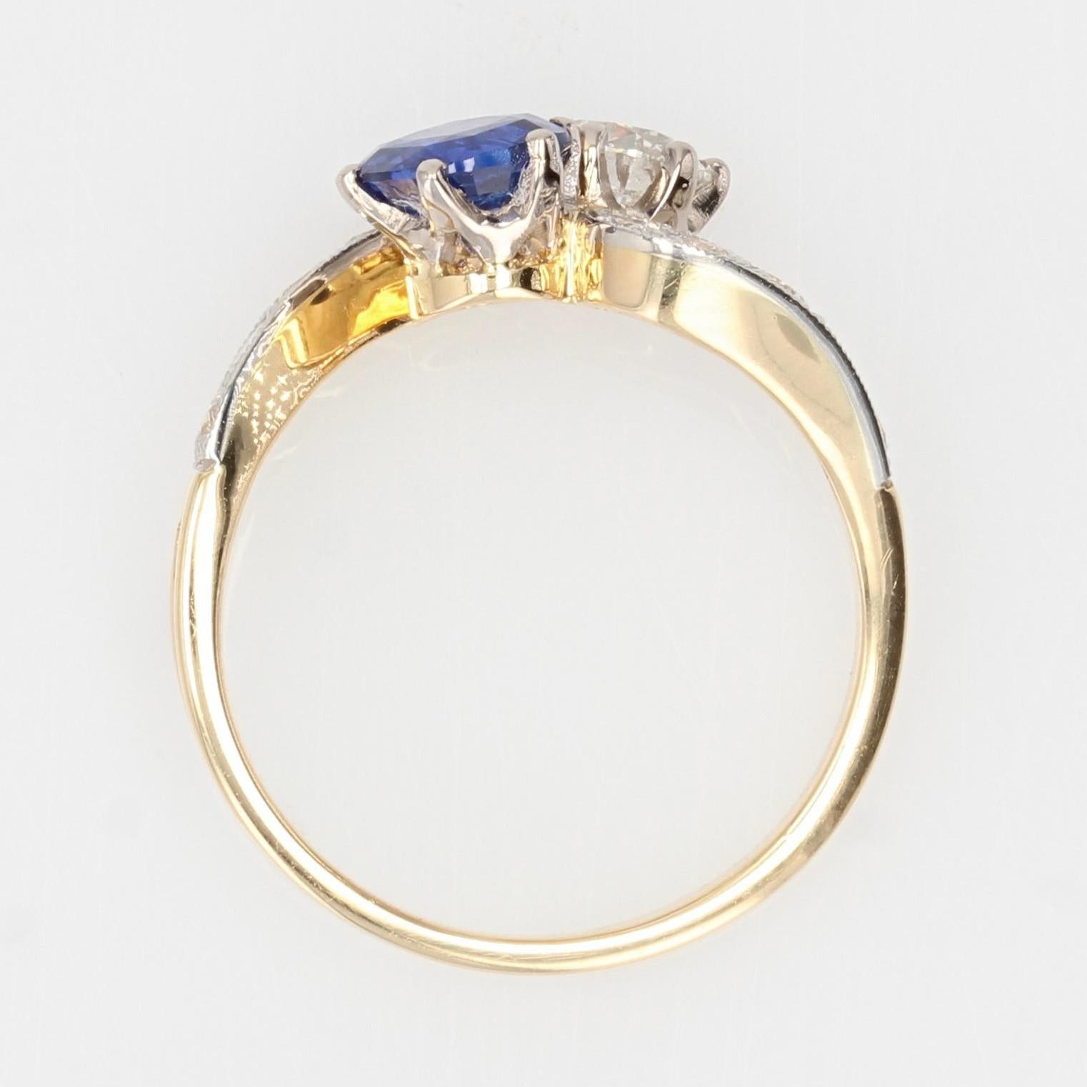 French Modern Blue Sapphire Diamonds 18 Karat Yellow Gold You and Me Ring For Sale 6