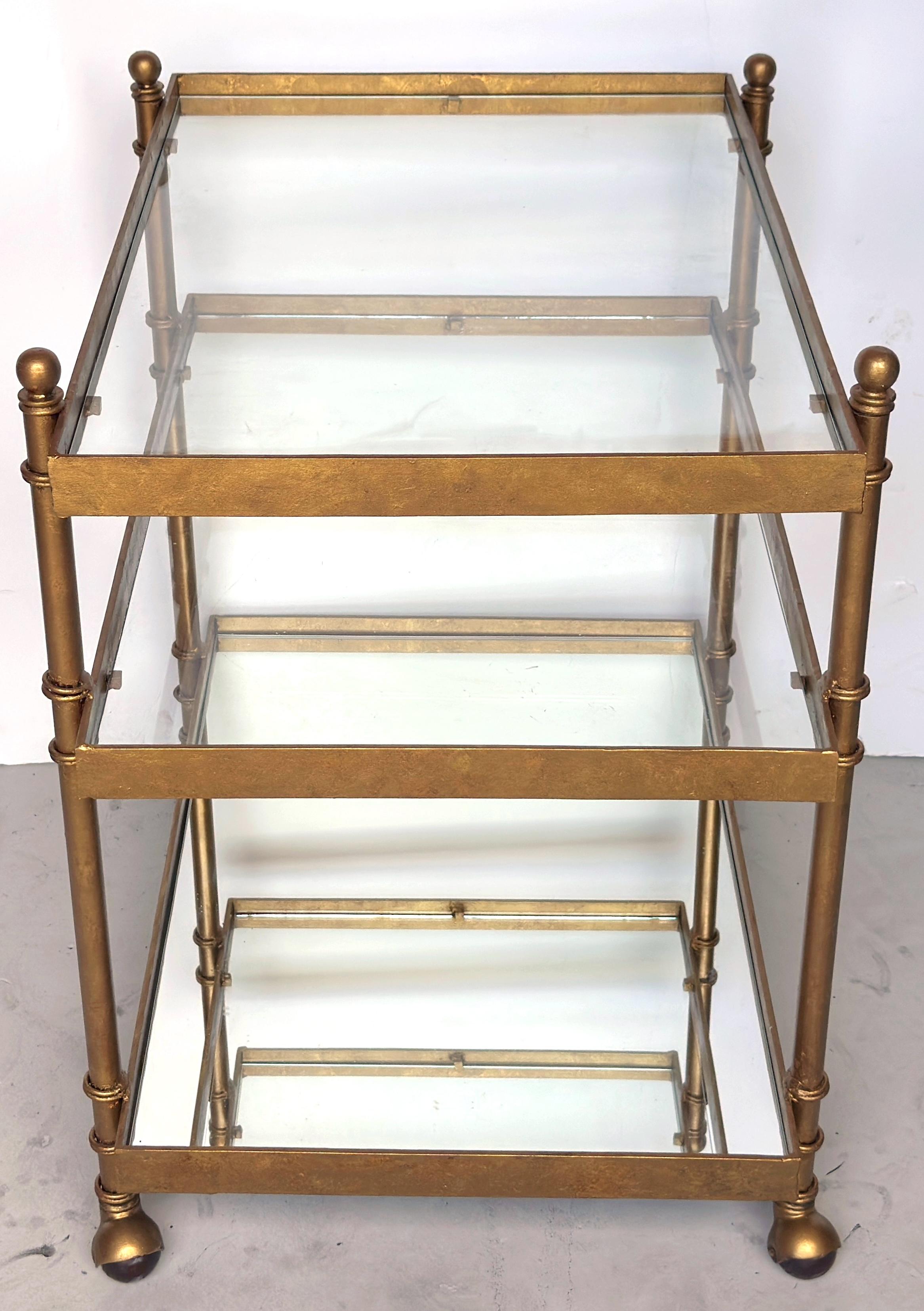 Carrello da bar moderno francese in ottone e vetro con ripiano inferiore a specchio, circa anni '70 in vendita 1