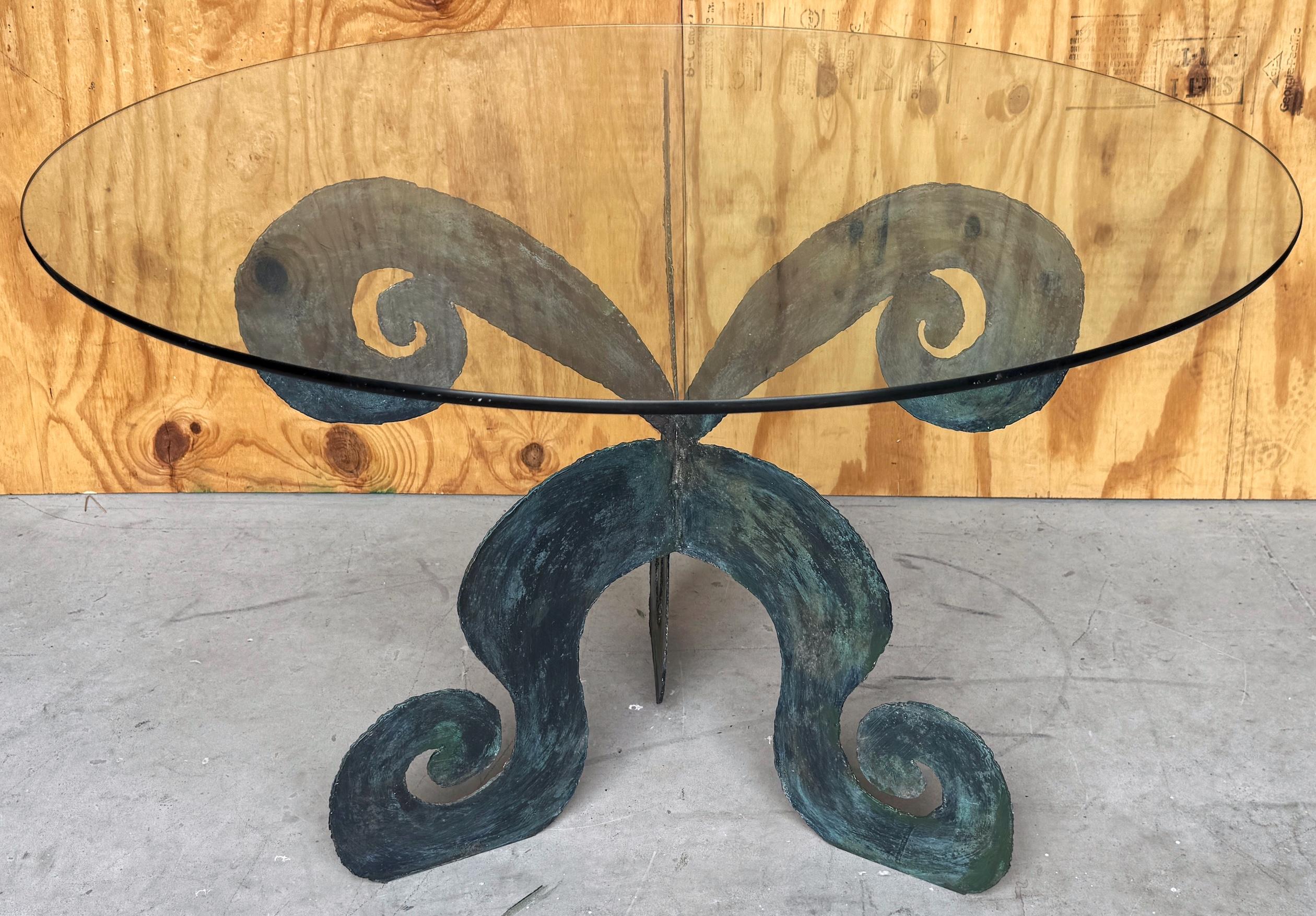 Französischer Moderner Bronzetisch mit dreiteiliger Schnecke, CIRCA 1980er Jahre im Angebot 3