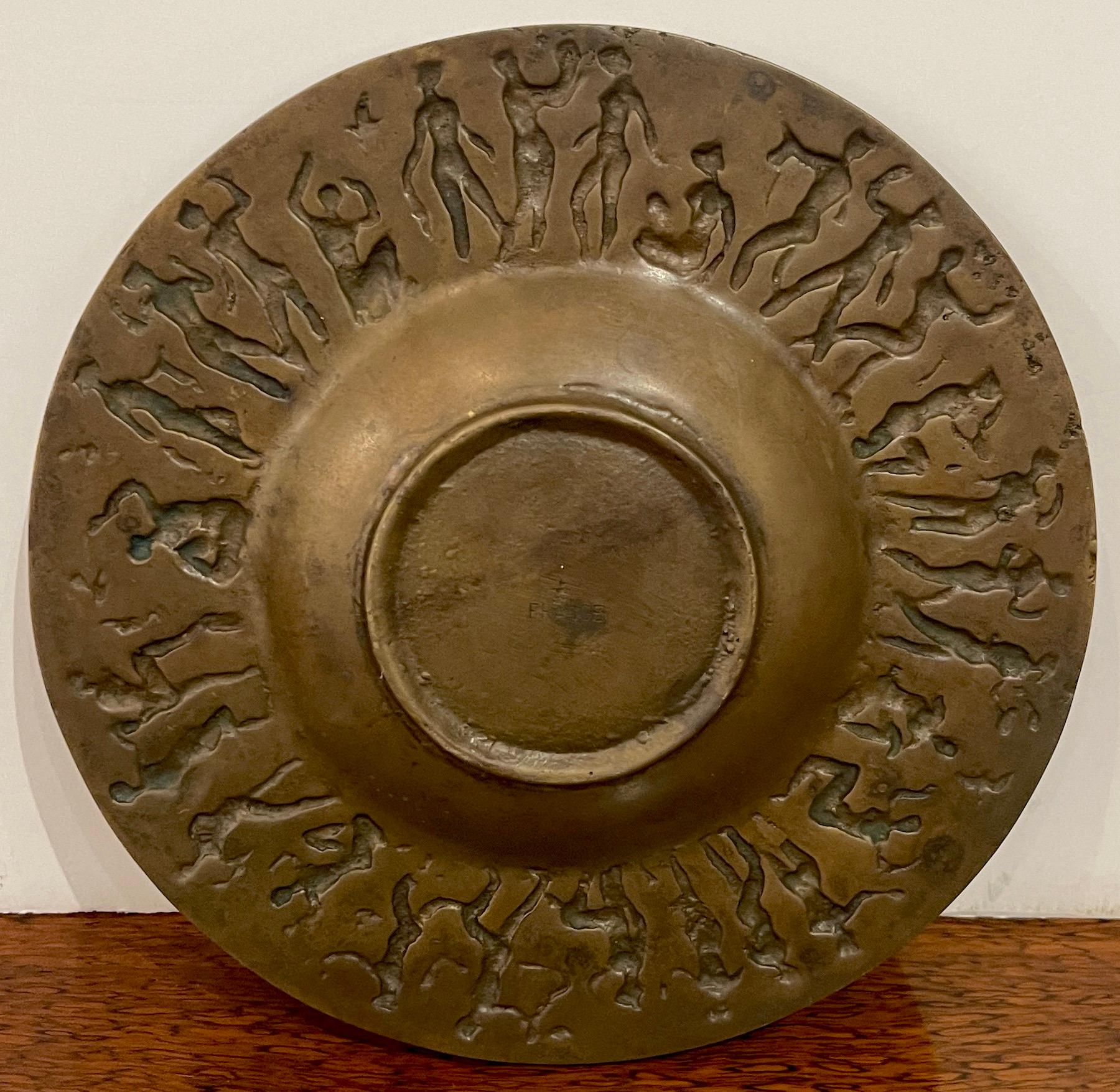 Français Vide-Poche moderne française en bronze, nus féminins dansant en vente
