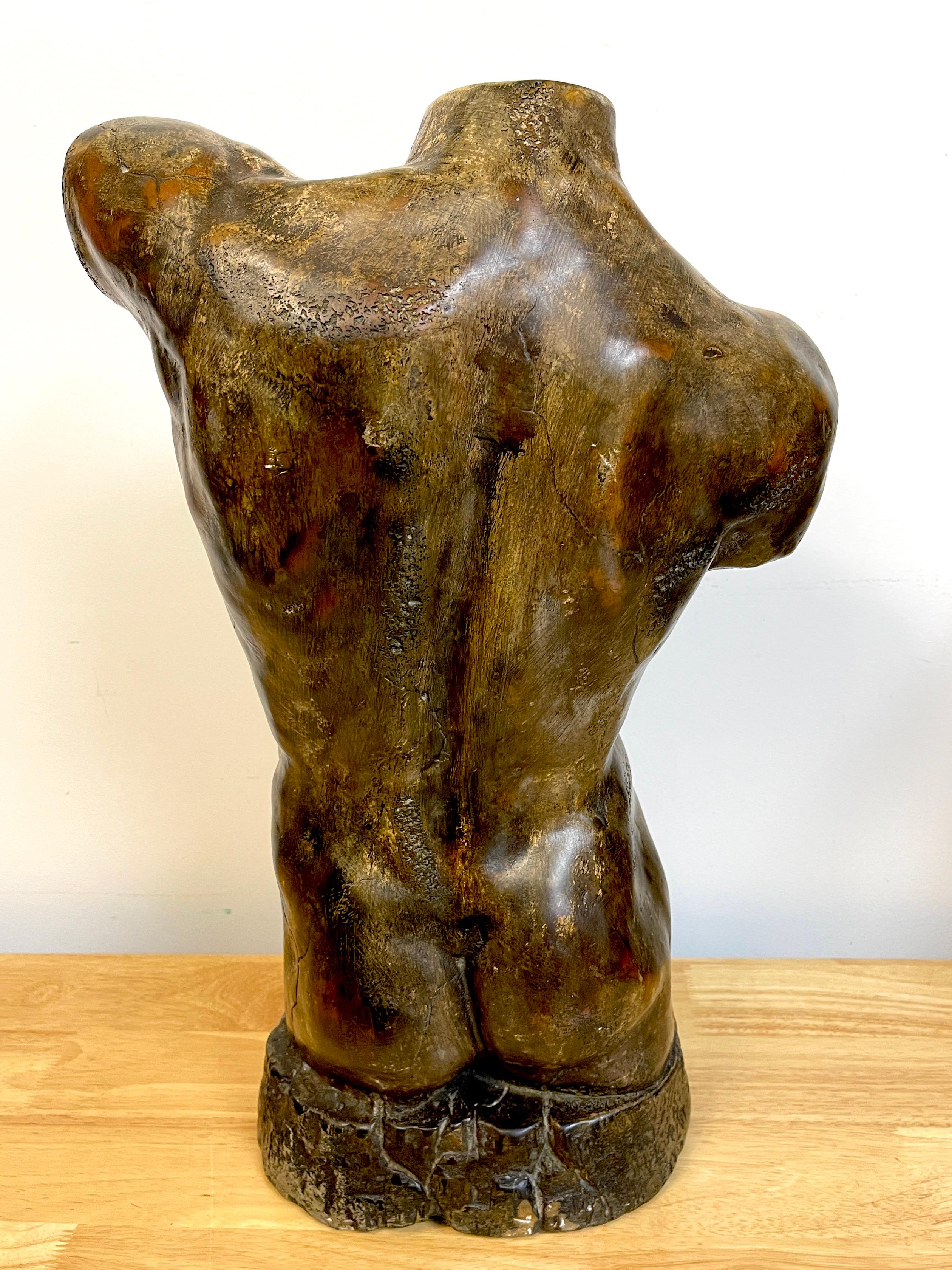Plâtre Sculpture moderne française en plâtre bronzé d'un torse nu masculin en vente