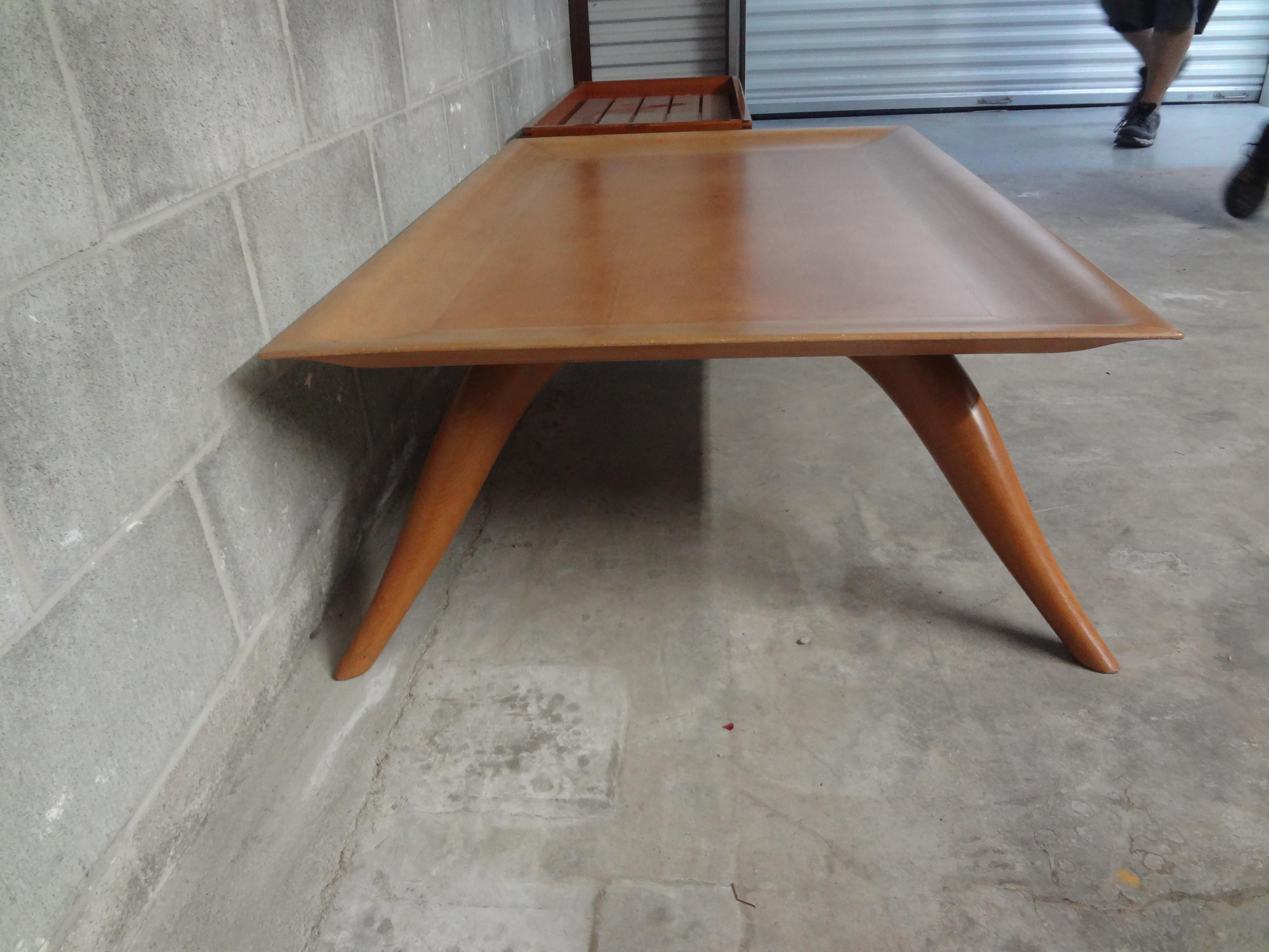 Mid-20th Century French Modern Coffee Table By Roche Bobois For Sale