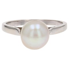 French Modern Cultured Pearl 18 Karat White Gold Solitaire Ring