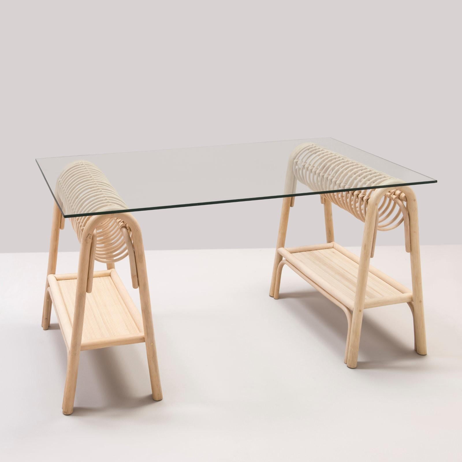 Französisch Modern Design Rattan und Glas Schreibtisch im Zustand „Neu“ in Tourcoing, FR
