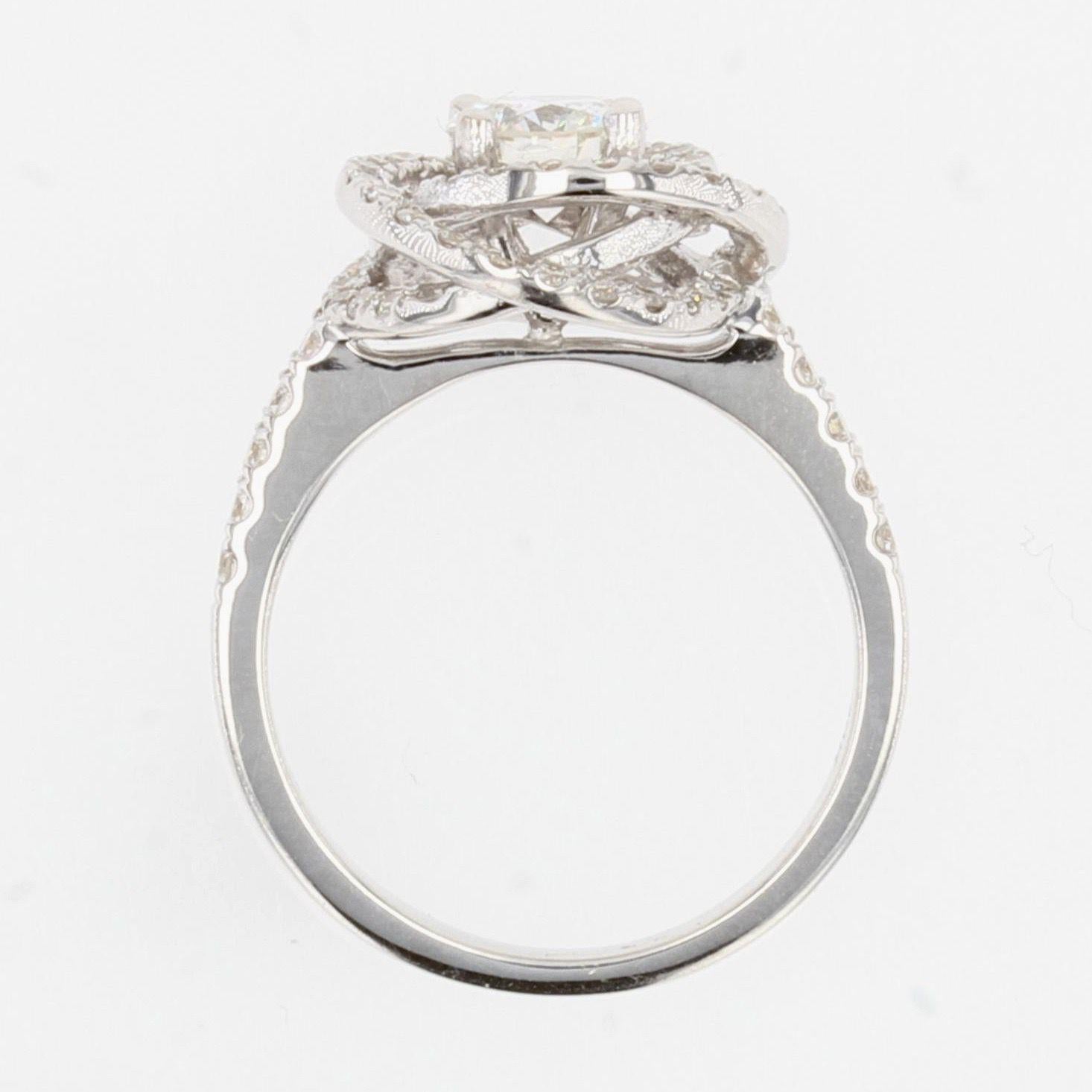 French Modern Diamond 18 Karat White Gold Flower Ring For Sale 7