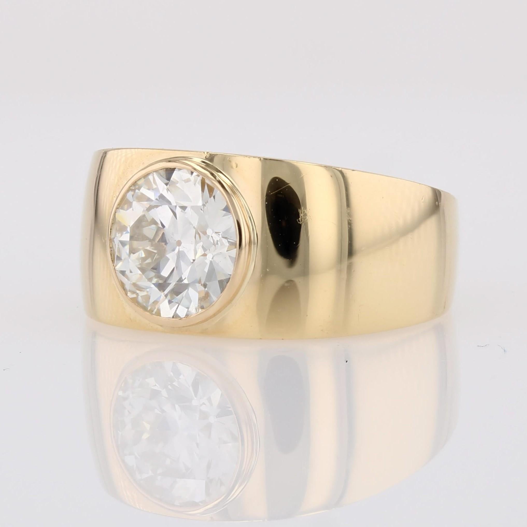 French Modern Diamond 18 Karat Yellow Gold Bangle Ring For Sale 3