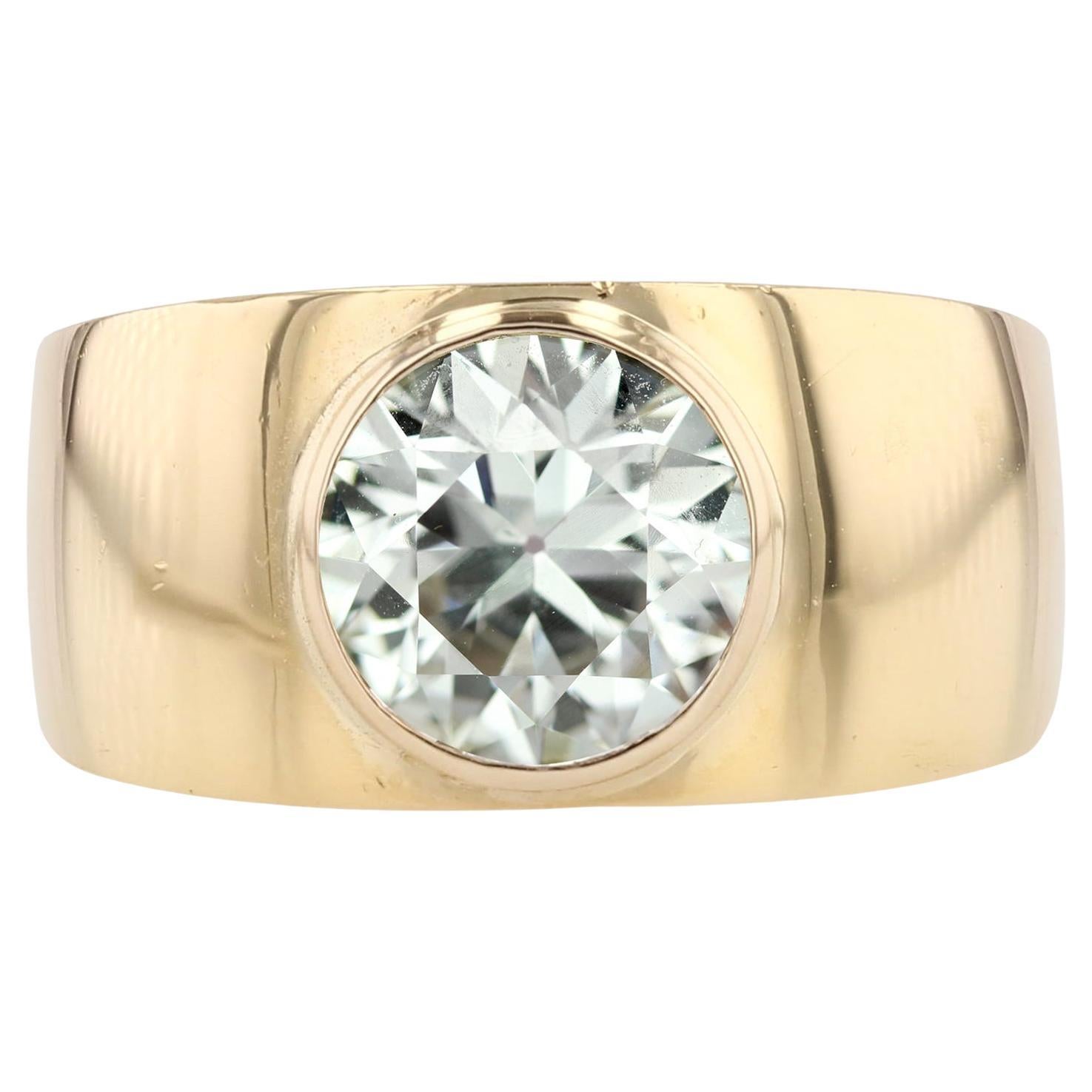 French Modern Diamond 18 Karat Yellow Gold Bangle Ring For Sale