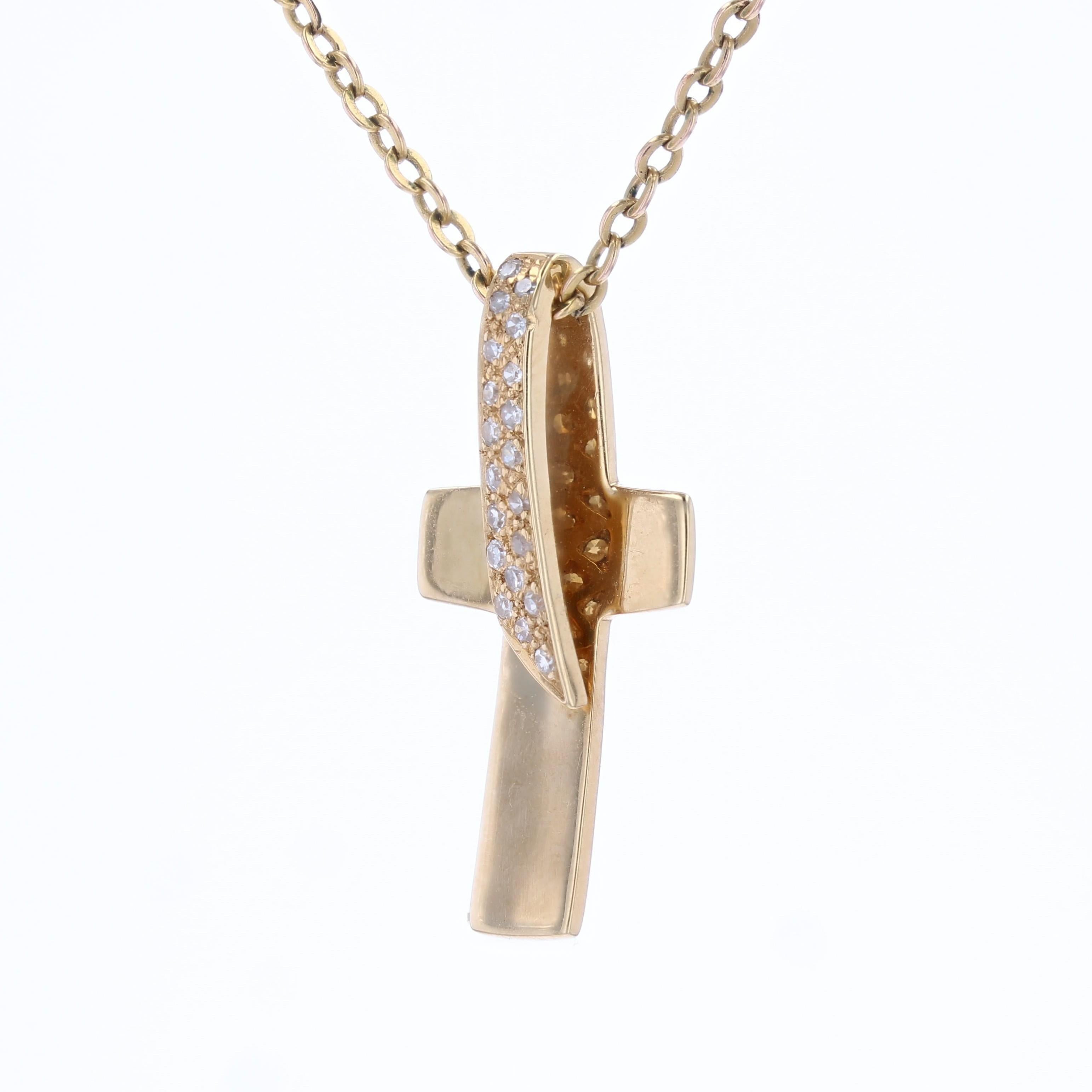 Women's French Modern Diamond 18 Karat Yellow Gold Cross Pendant For Sale