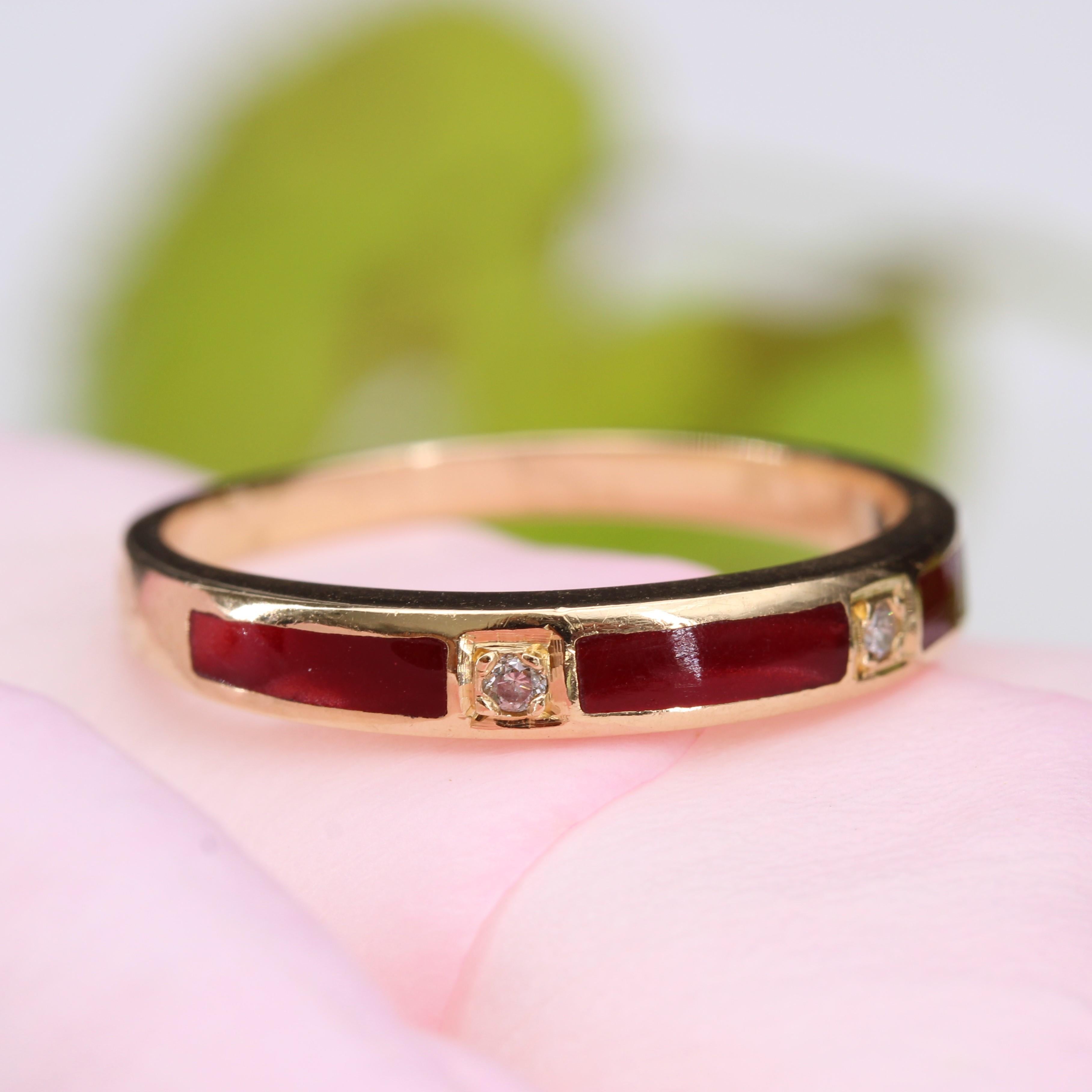 French Modern Diamond Red Enamel 18 Karat Yellow Gold Ring For Sale 2