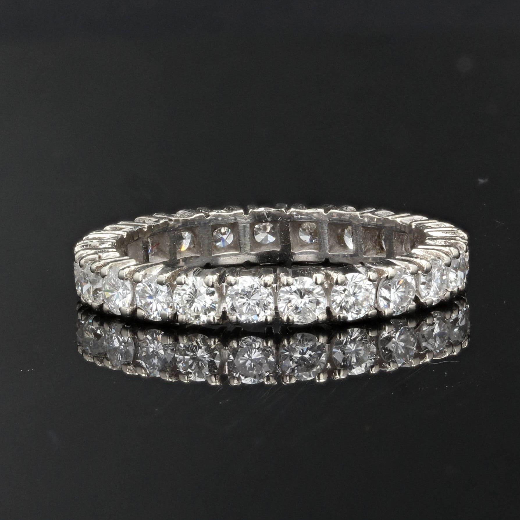 Brilliant Cut French Modern Diamonds 18 Karat White Gold Band Wedding Ring For Sale