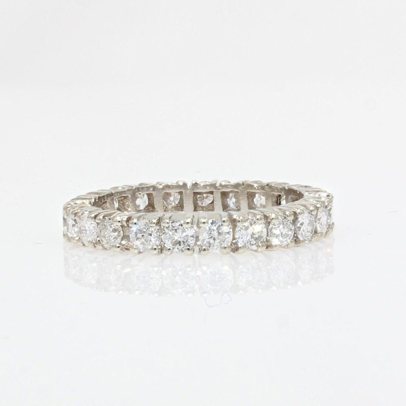 French Modern Diamonds 18 Karat White Gold Band Wedding Ring For Sale 1