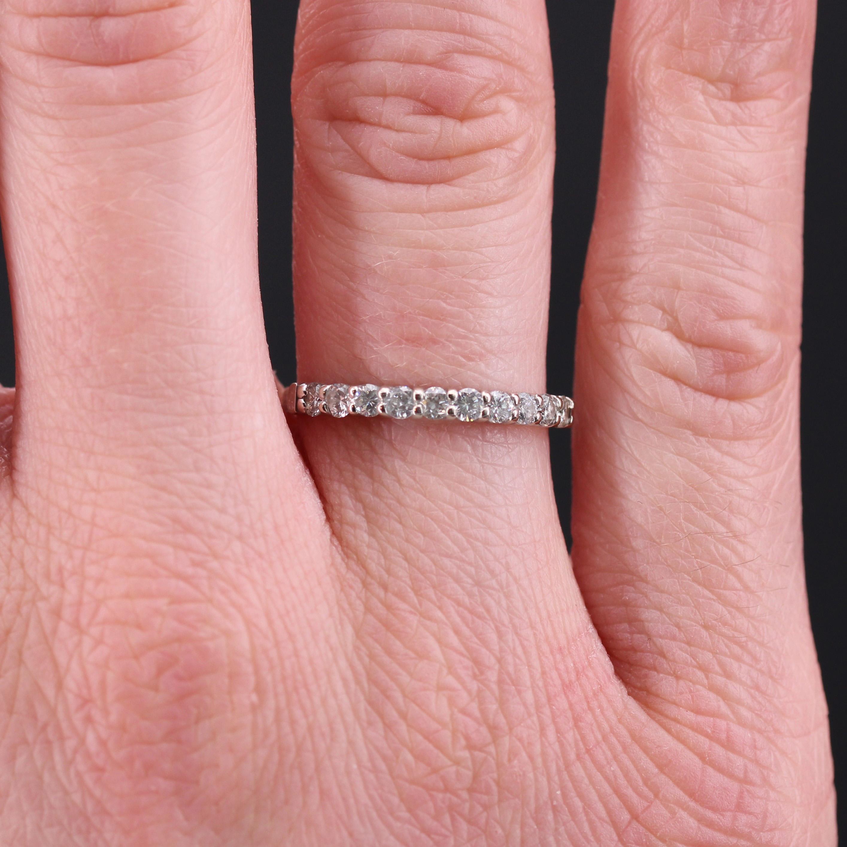 dünner halber Verlobungsring aus 18 Karat Weißgold mit modernen Diamanten im Zustand „Hervorragend“ in Poitiers, FR