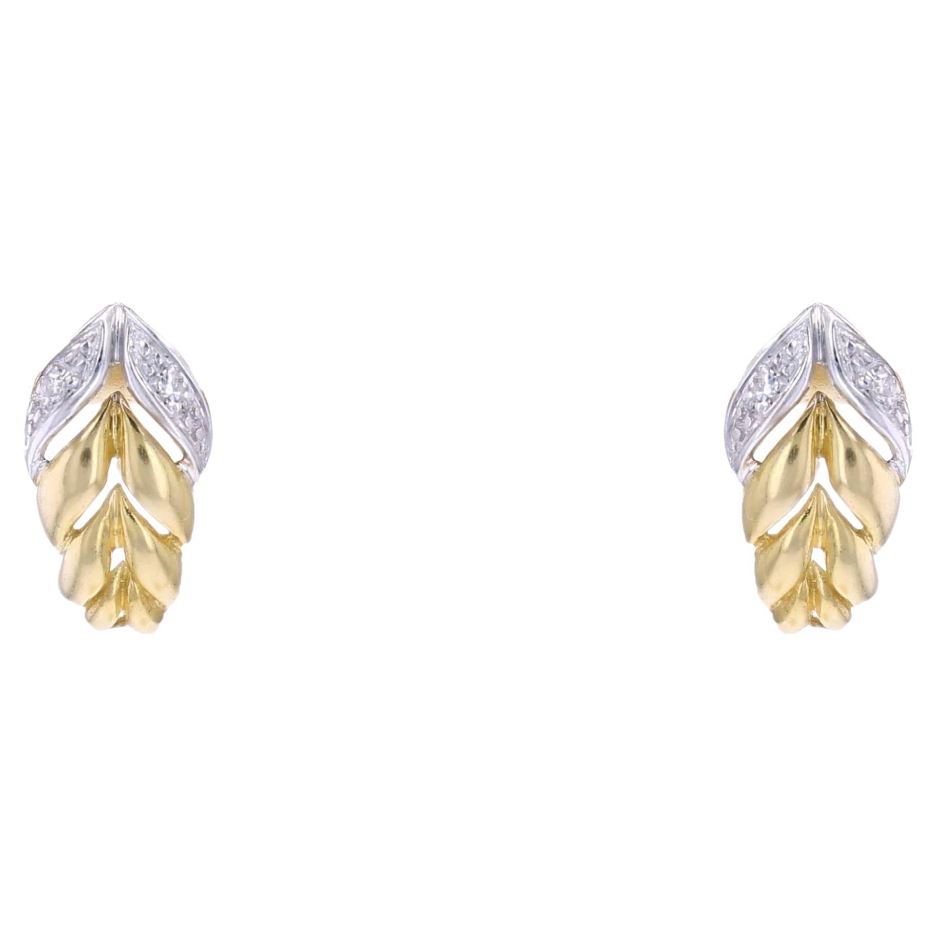 French Modern Diamonds 18 Karat Yellow Gold Leaf Earrings
