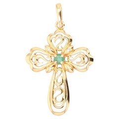 French Modern Emerald 18 Karat Yellow Gold Cross Pendant French Modern Emerald 18 Karat Yellow Gold Cross Pendant