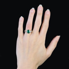 French Modern Emerald Baguette Diamonds 18 Karat Yellow Gold Ring