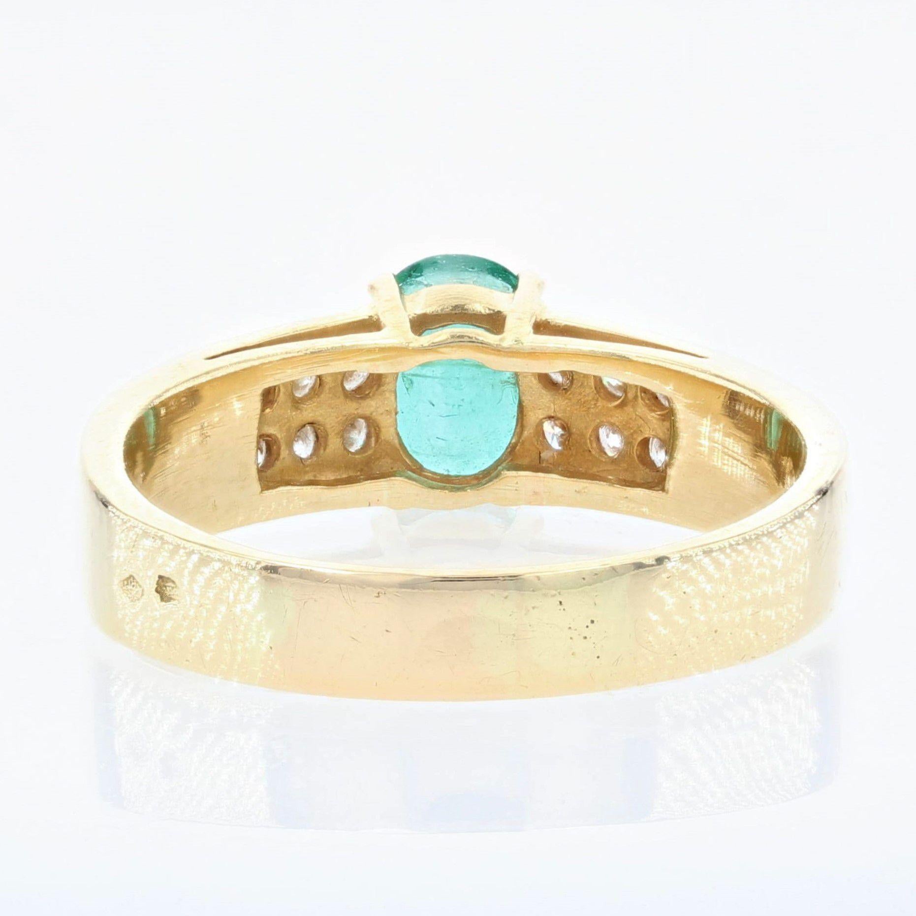 French Modern Emerald Diamond 18 Karat Yellow Gold Ring For Sale 5