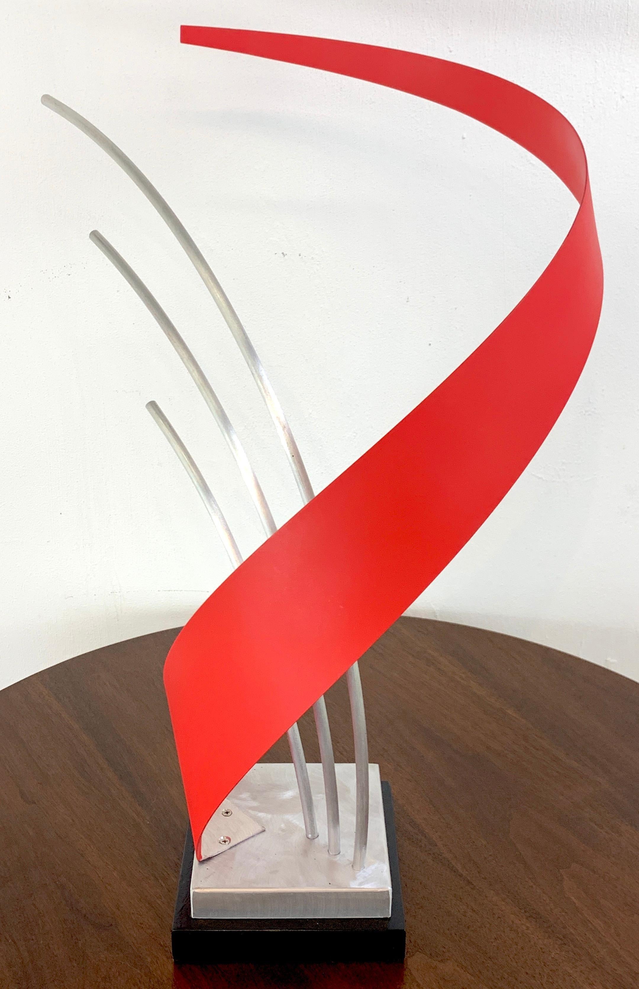 Métal Sculpture abstraite moderne française en métal émaillé, 2e disponible en vente