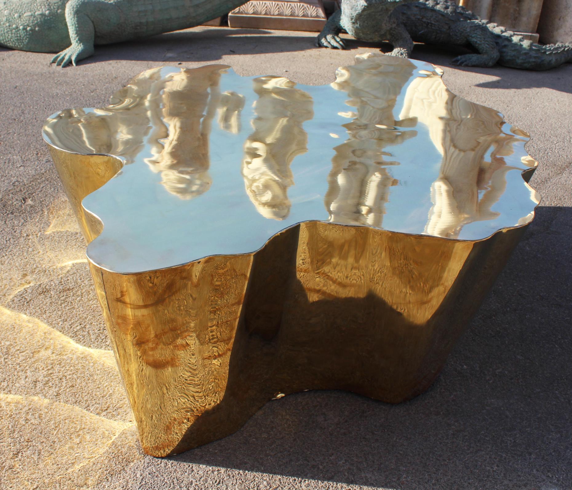 French Modern Gilded Brass Table In Good Condition In Marbella, ES