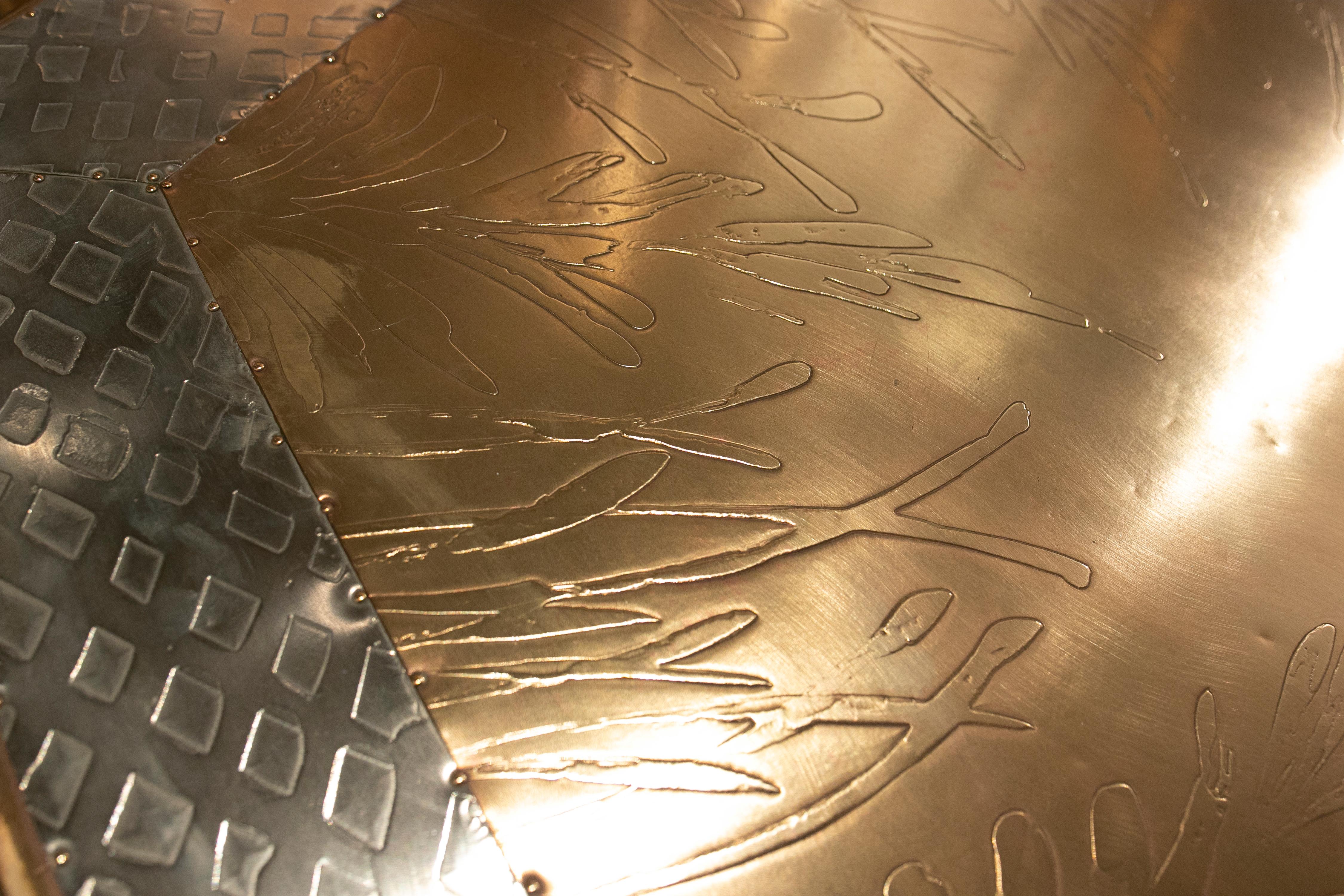 Moderner Tisch aus vergoldetem Messing der französischen Moderne in Gold und Silber im Angebot 11