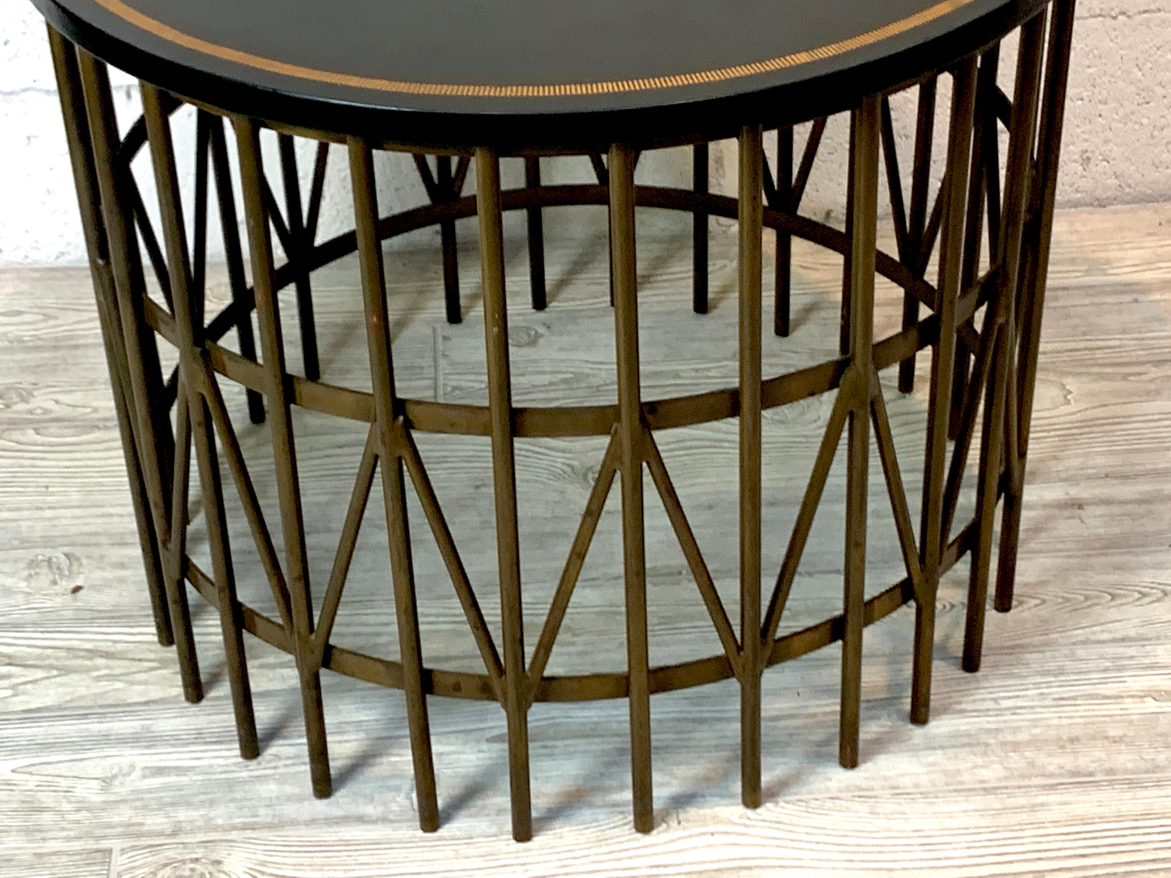 French Modern Gilt Green Leather and Brass Guéridon In Good Condition For Sale In West Palm Beach, FL