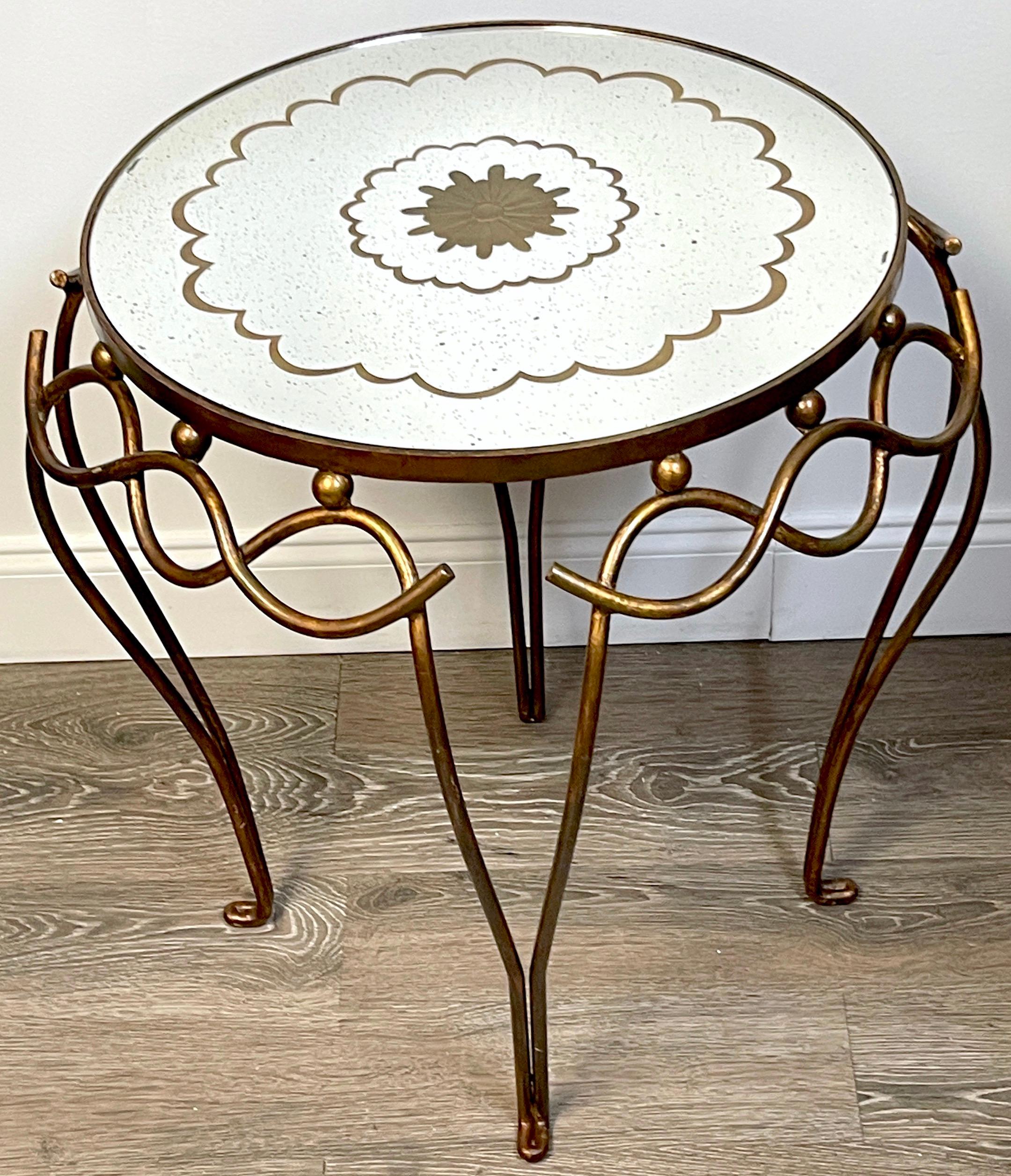 French Modern Gilt & Patinated Verre Églomisé Side Table, Style of René Drouet For Sale 1