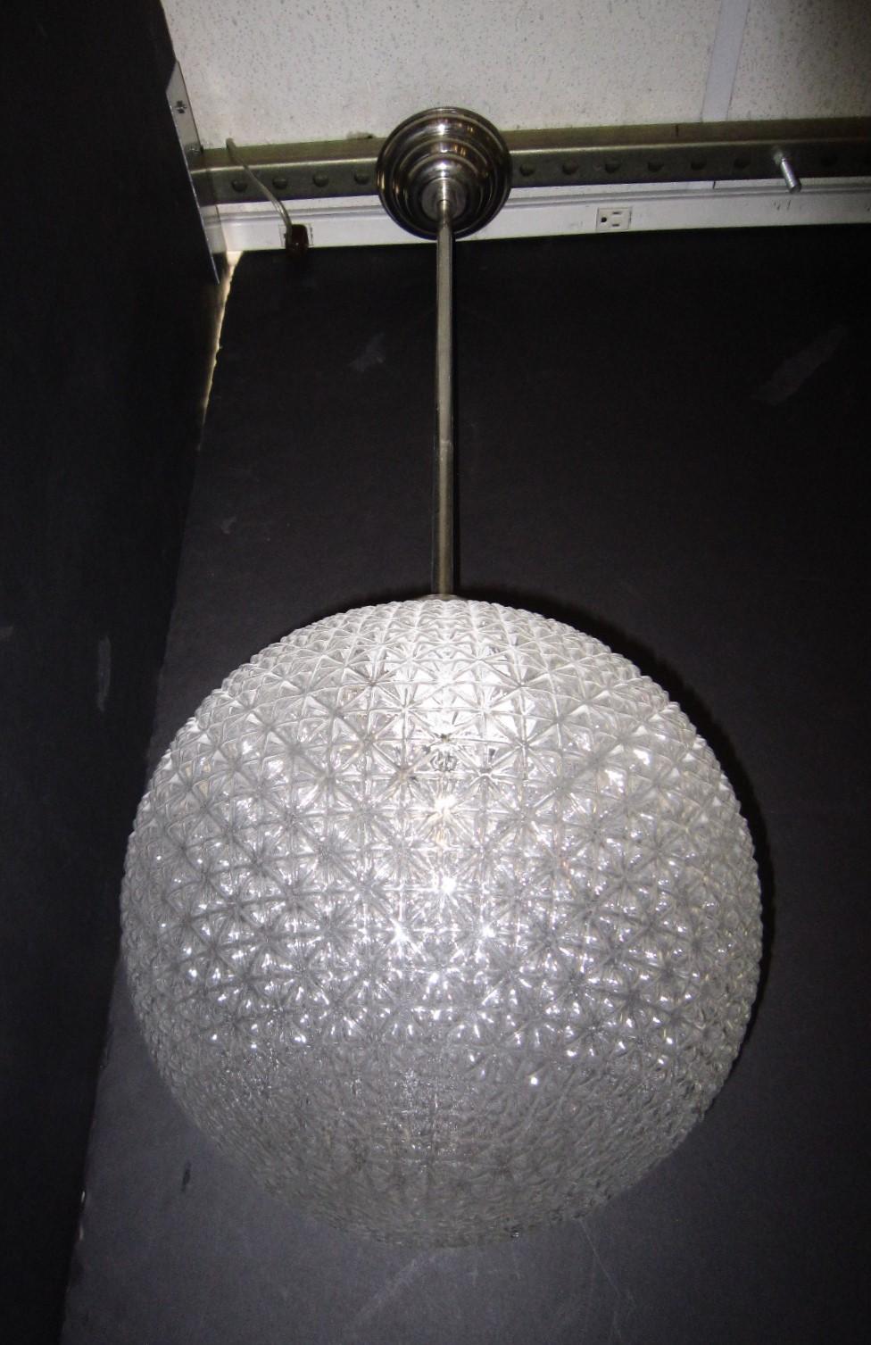 French Modern Globe Chandelier in Frosted Glass and Nickeled Bronze, 1960 For Sale 2