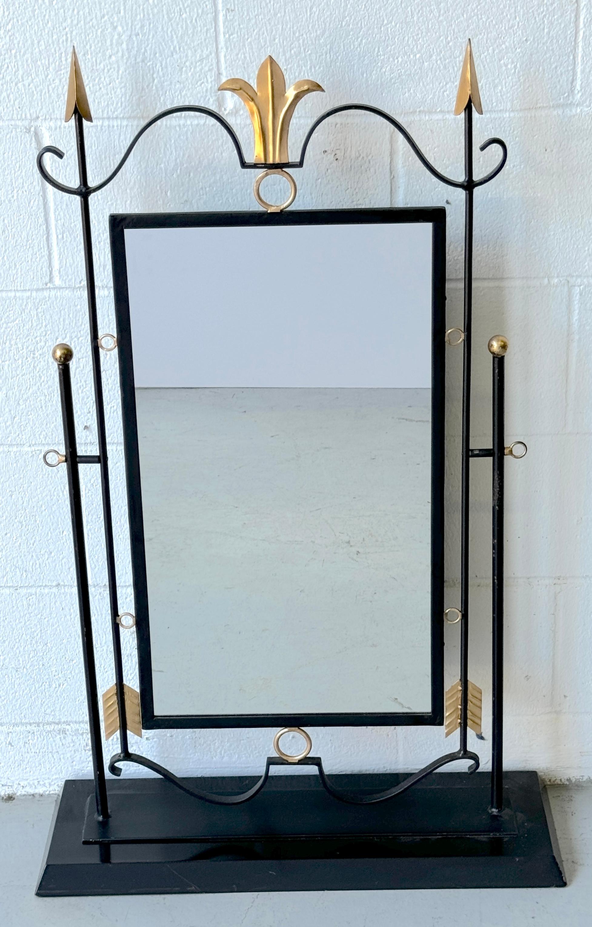 Espejo de mesa de hierro forjado dorado de estilo neoclásico moderno francés Moderno en venta