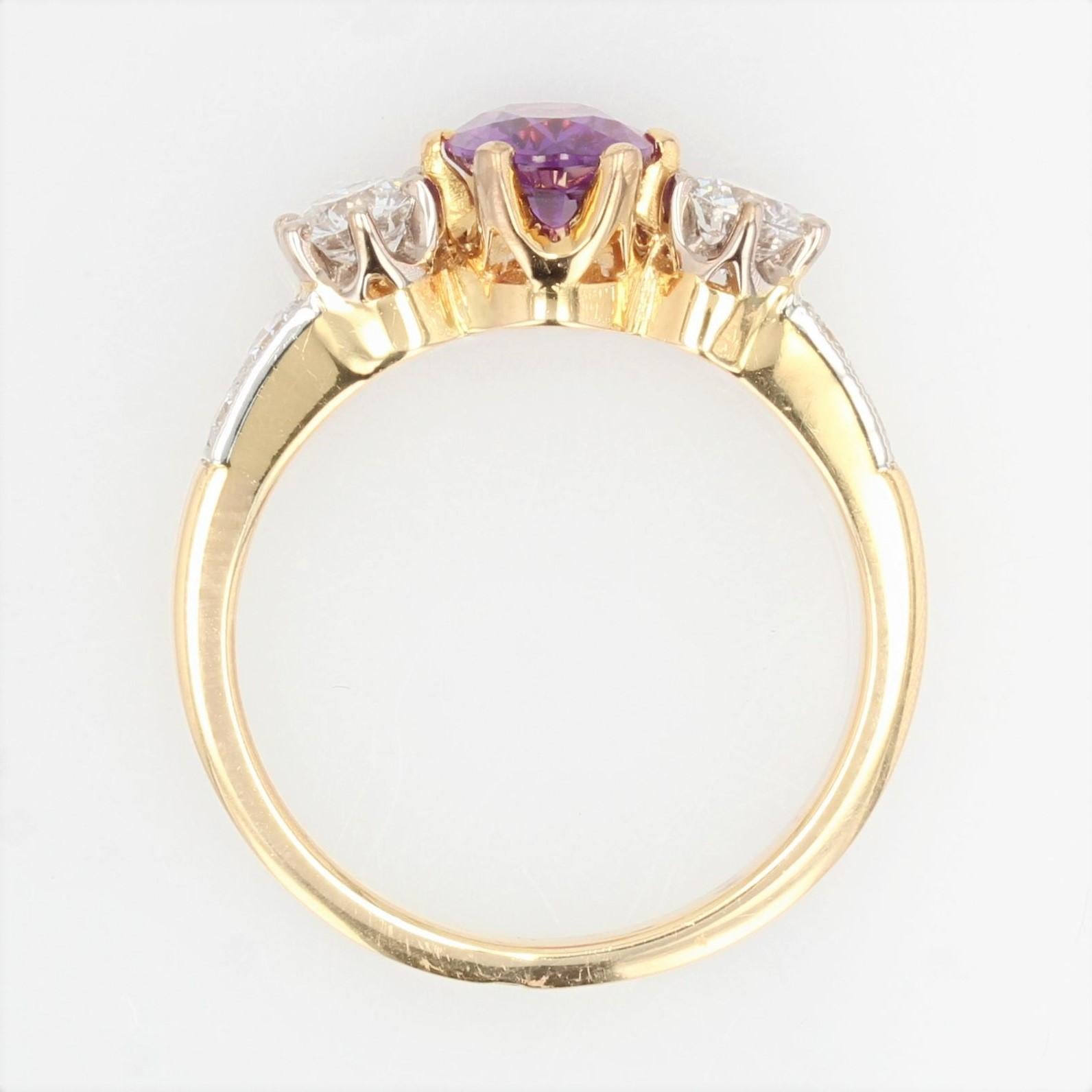 French Modern No Heat Purple Sapphire Diamonds 18 Karat Yellow Gold Ring For Sale 6